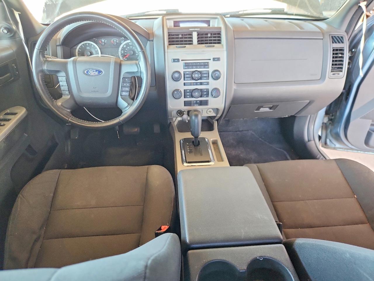 2011 Ford Escape Xlt Blue vin: 1FMCU0D72BKC40453