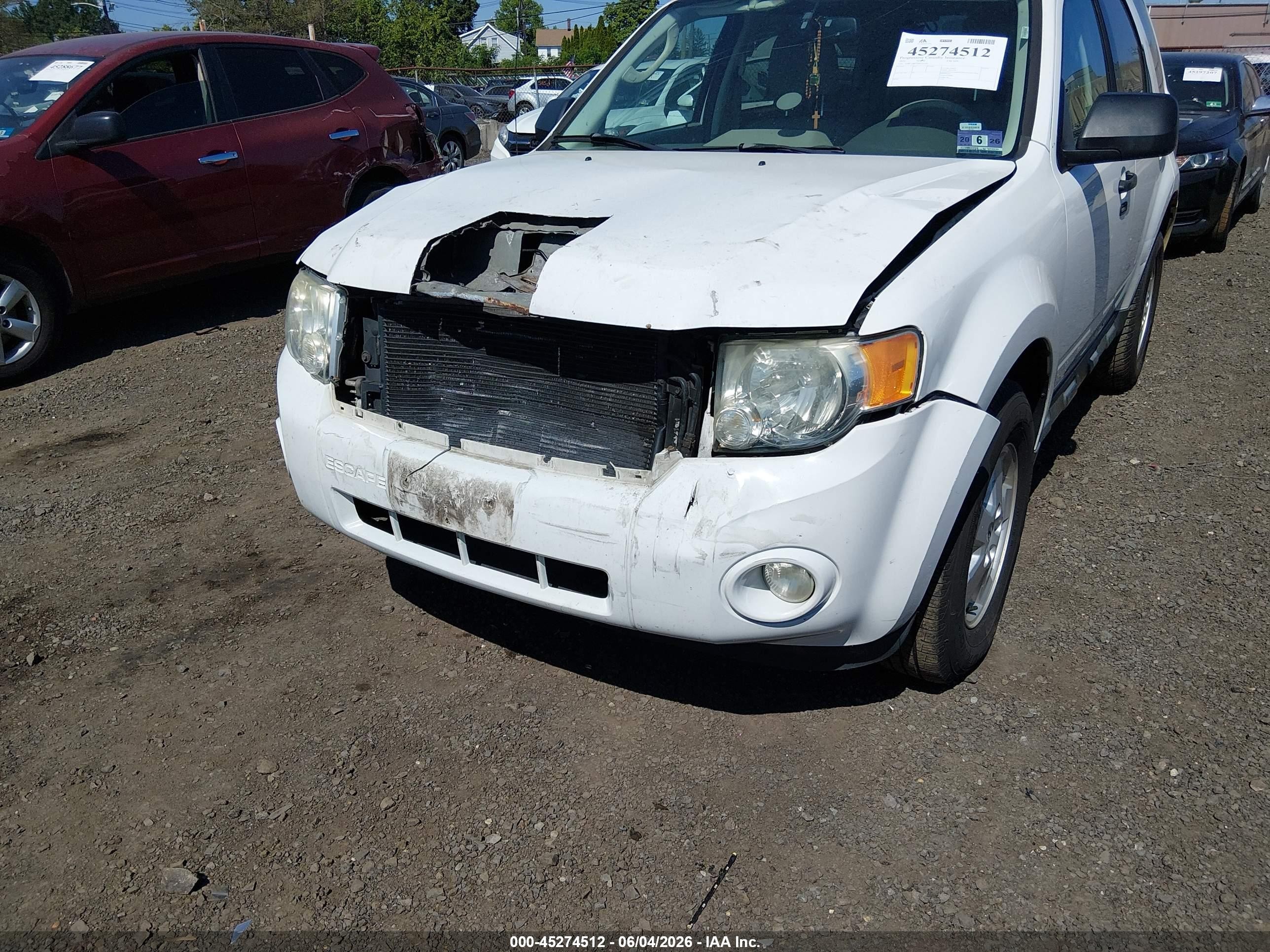 2011 Ford Escape Xlt Белый vin: 1FMCU0D72BKC65305