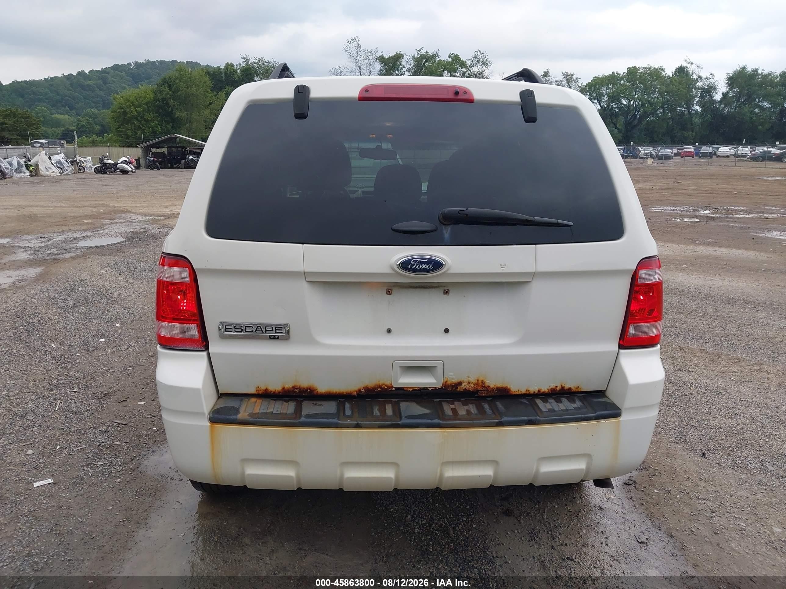 2012 Ford Escape Xlt White vin: 1FMCU0D72CKA73335