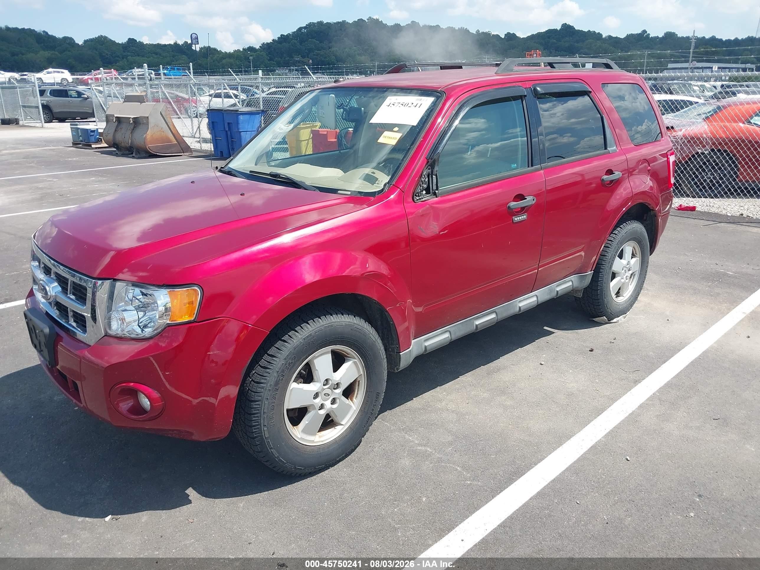 2012 Ford Escape Xlt Red vin: 1FMCU0D72CKB39012