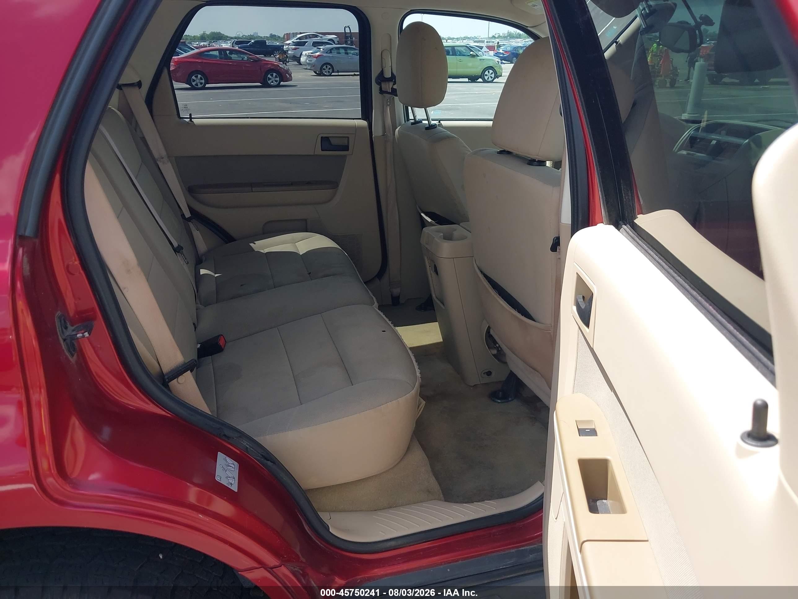 2012 Ford Escape Xlt Red vin: 1FMCU0D72CKB39012