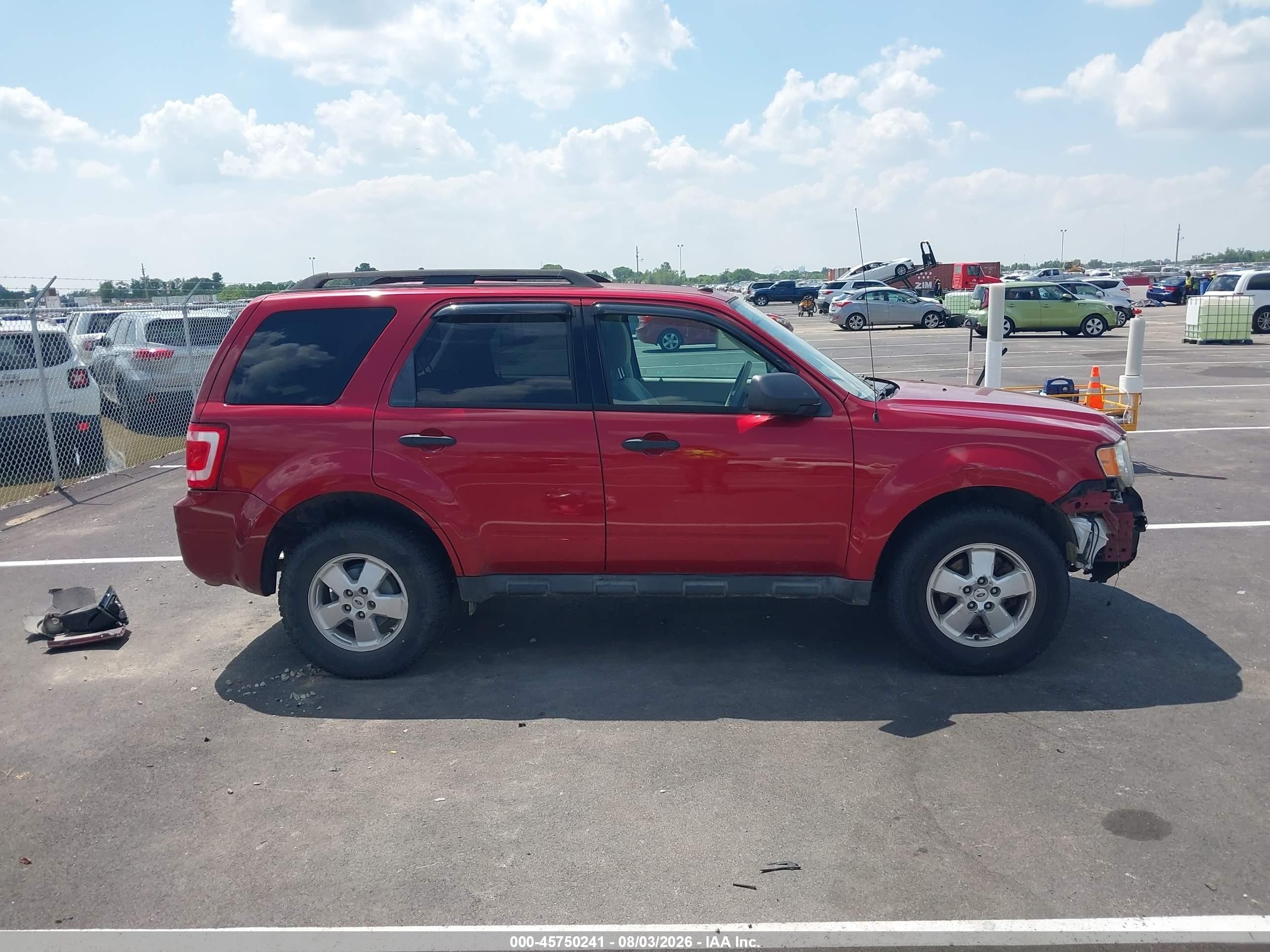2012 Ford Escape Xlt Red vin: 1FMCU0D72CKB39012