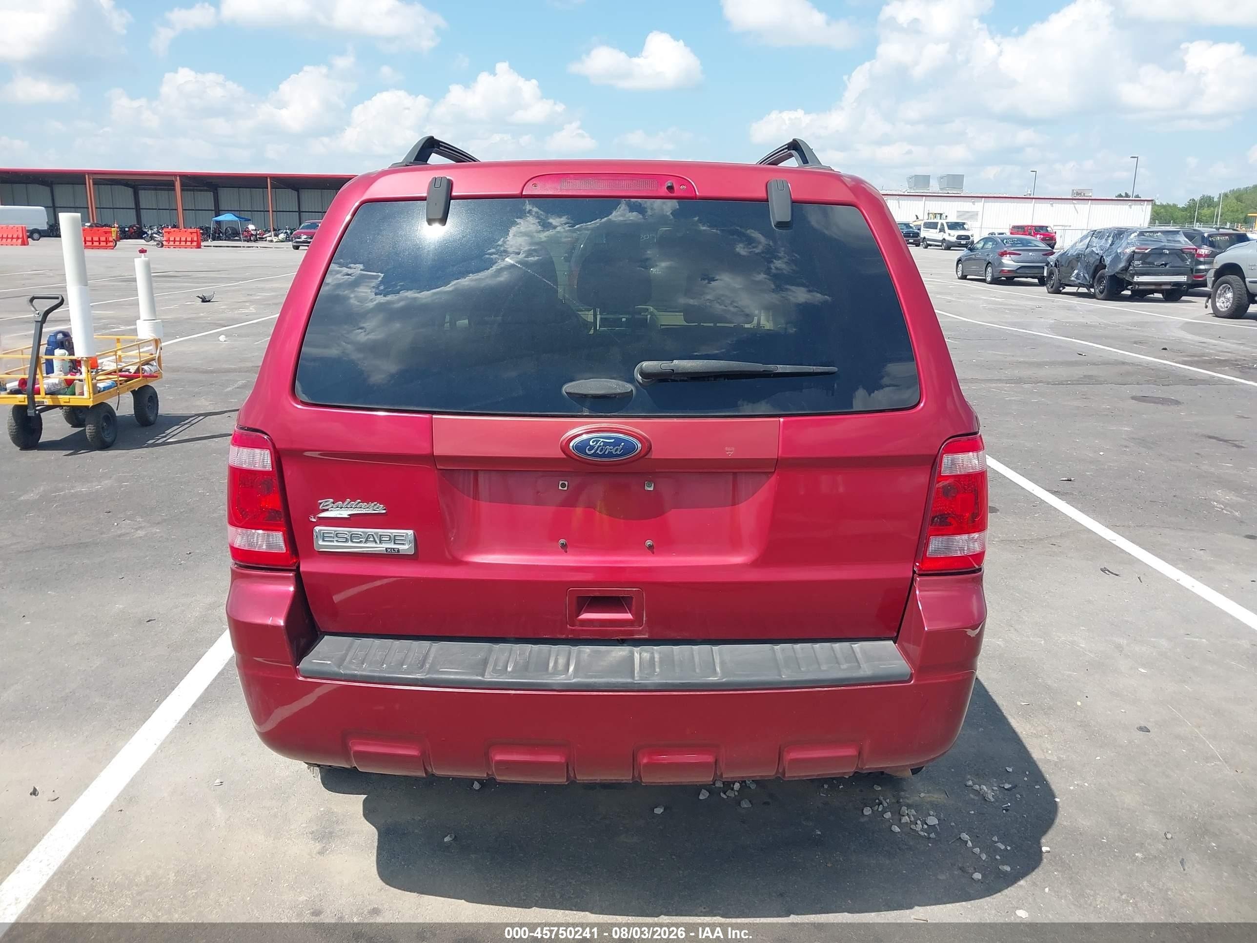 2012 Ford Escape Xlt Red vin: 1FMCU0D72CKB39012