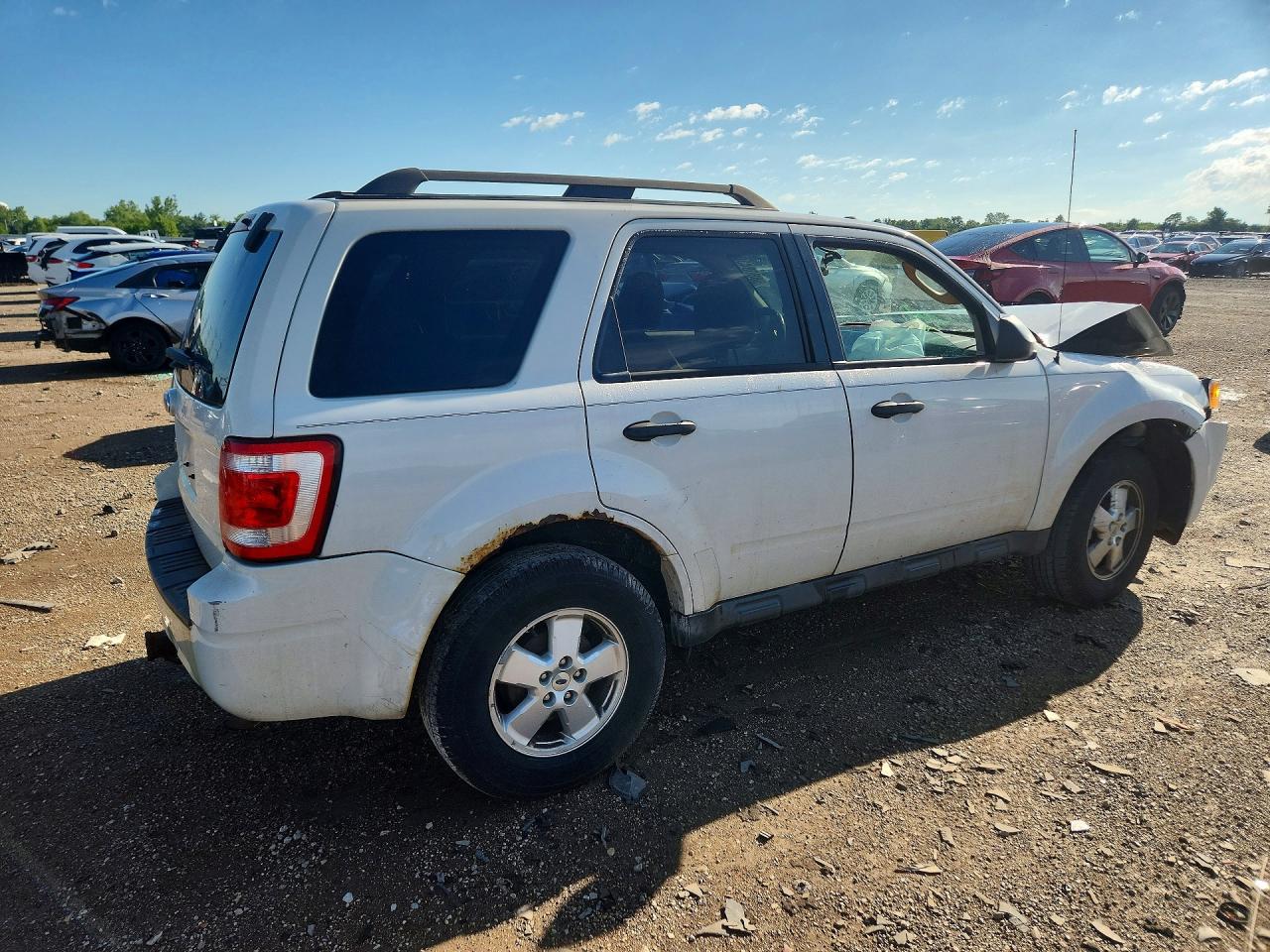 2012 Ford Escape Xlt White vin: 1FMCU0D72CKB39673