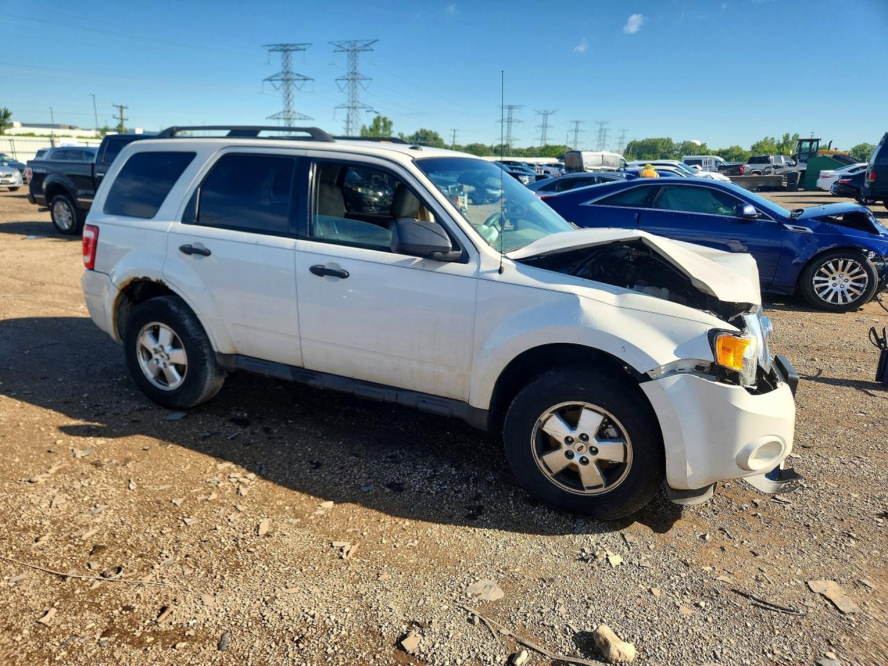 2012 Ford Escape Xlt White vin: 1FMCU0D72CKB39673