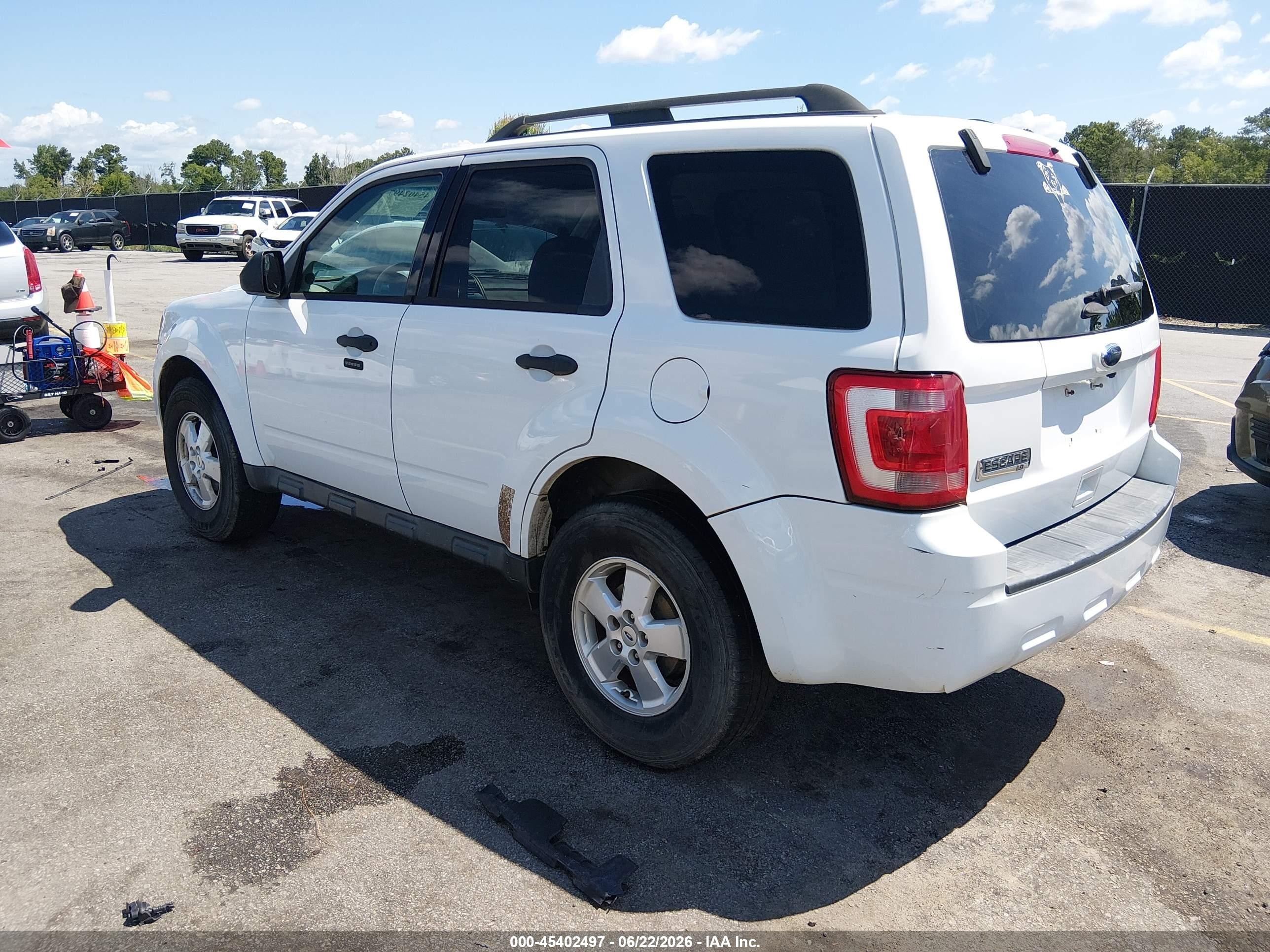 2012 Ford Escape Xlt White vin: 1FMCU0D72CKB58434