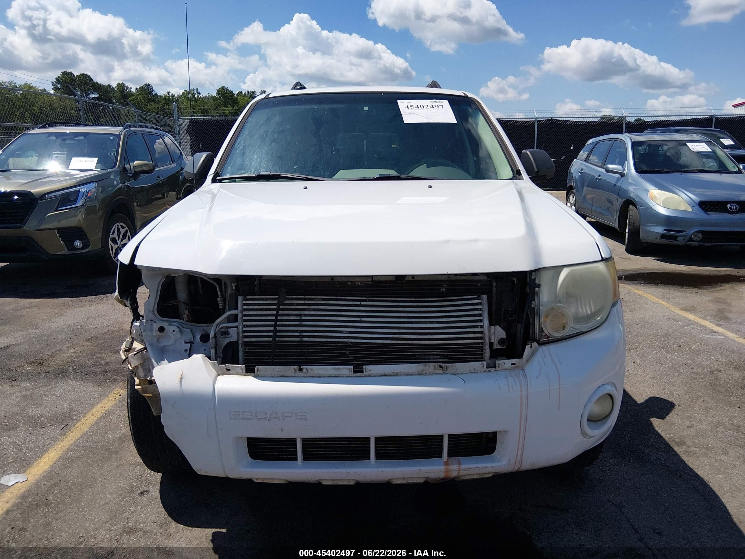 2012 Ford Escape Xlt White vin: 1FMCU0D72CKB58434