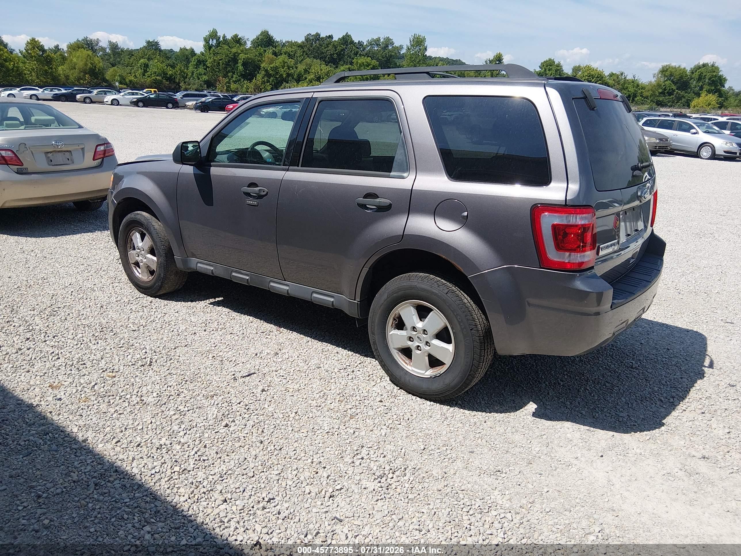 2012 Ford Escape Xlt Gray vin: 1FMCU0D72CKC04070