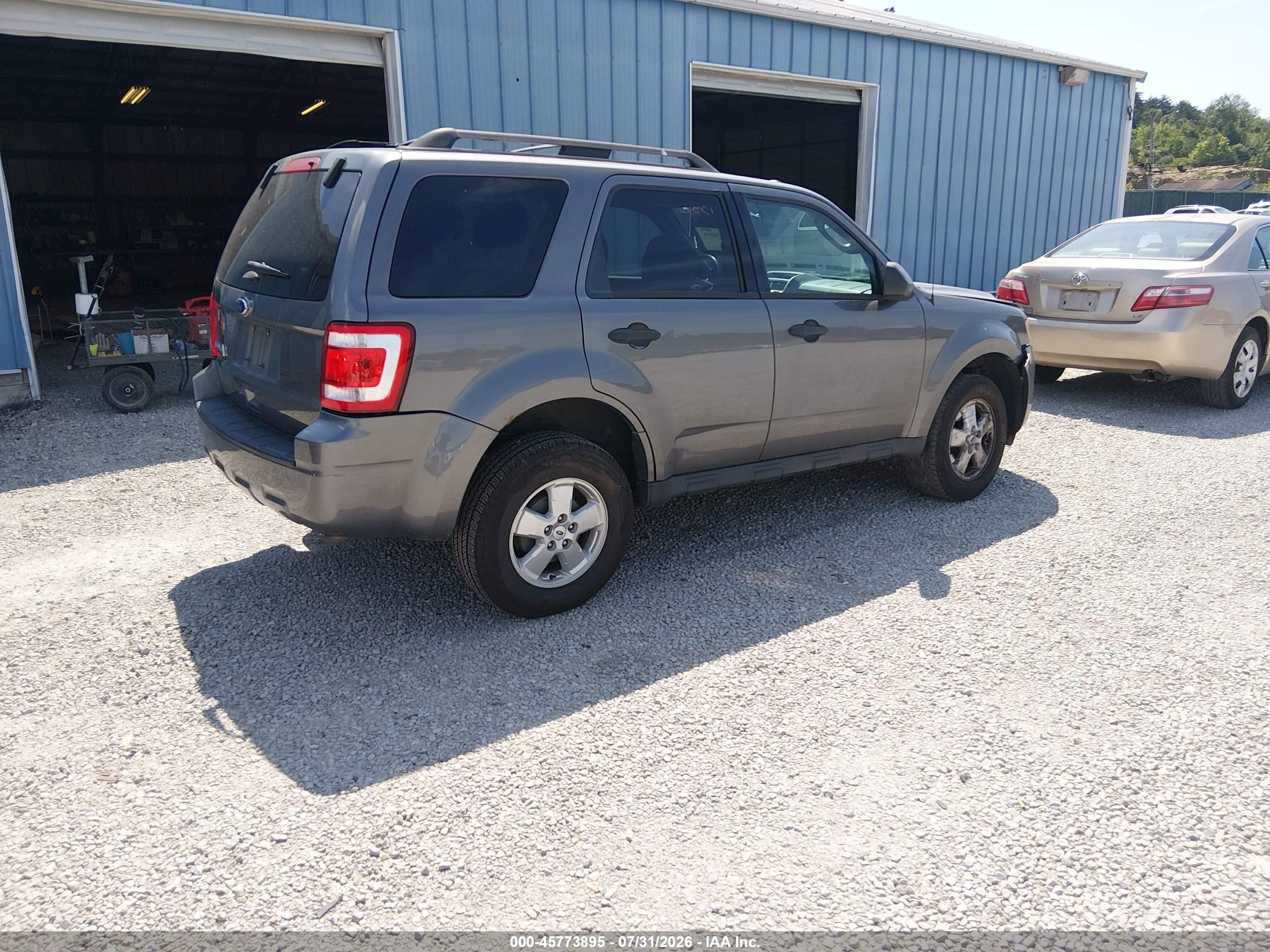 2012 Ford Escape Xlt Gray vin: 1FMCU0D72CKC04070
