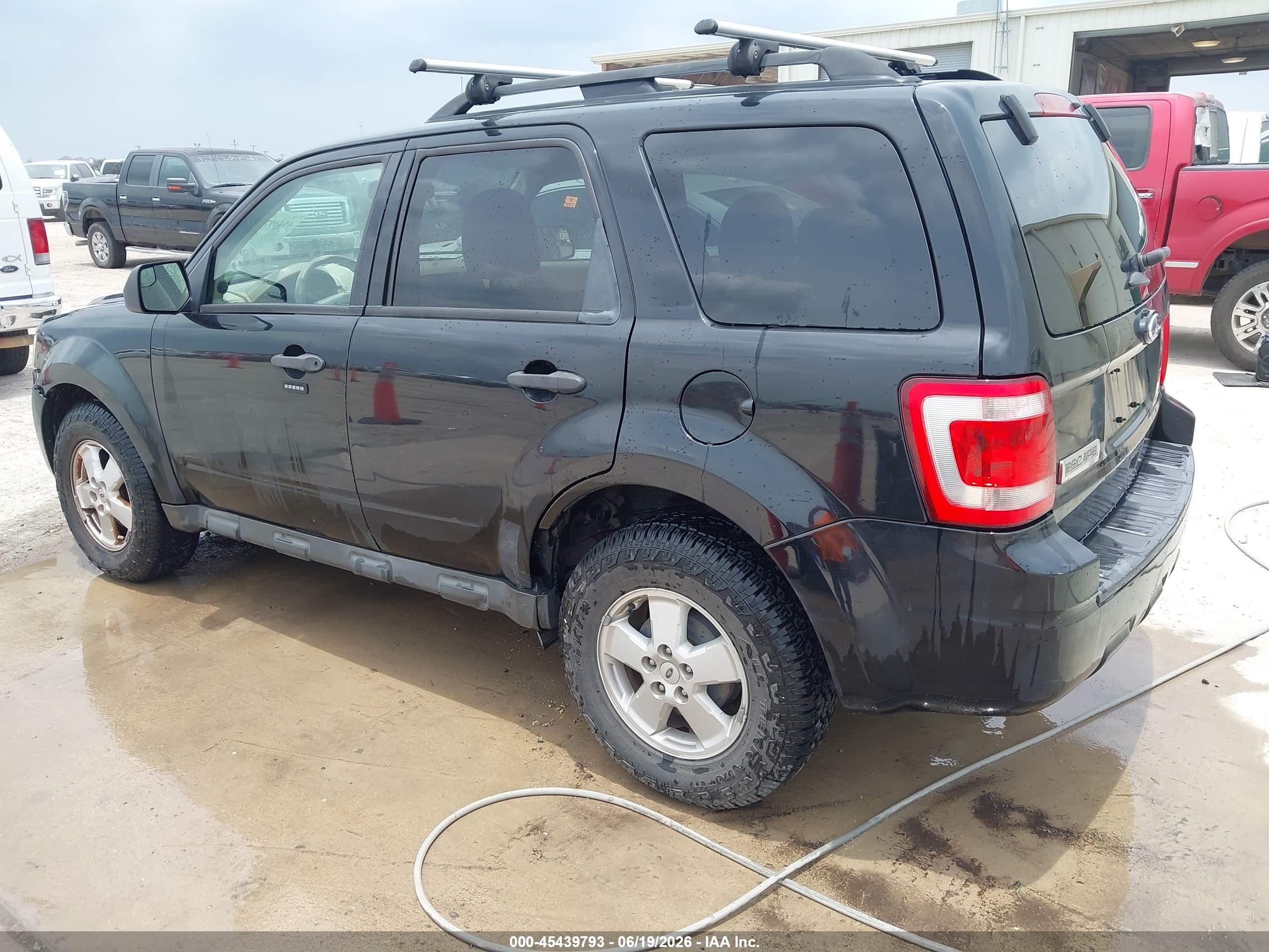 2012 Ford Escape Xlt Black vin: 1FMCU0D72CKC20088