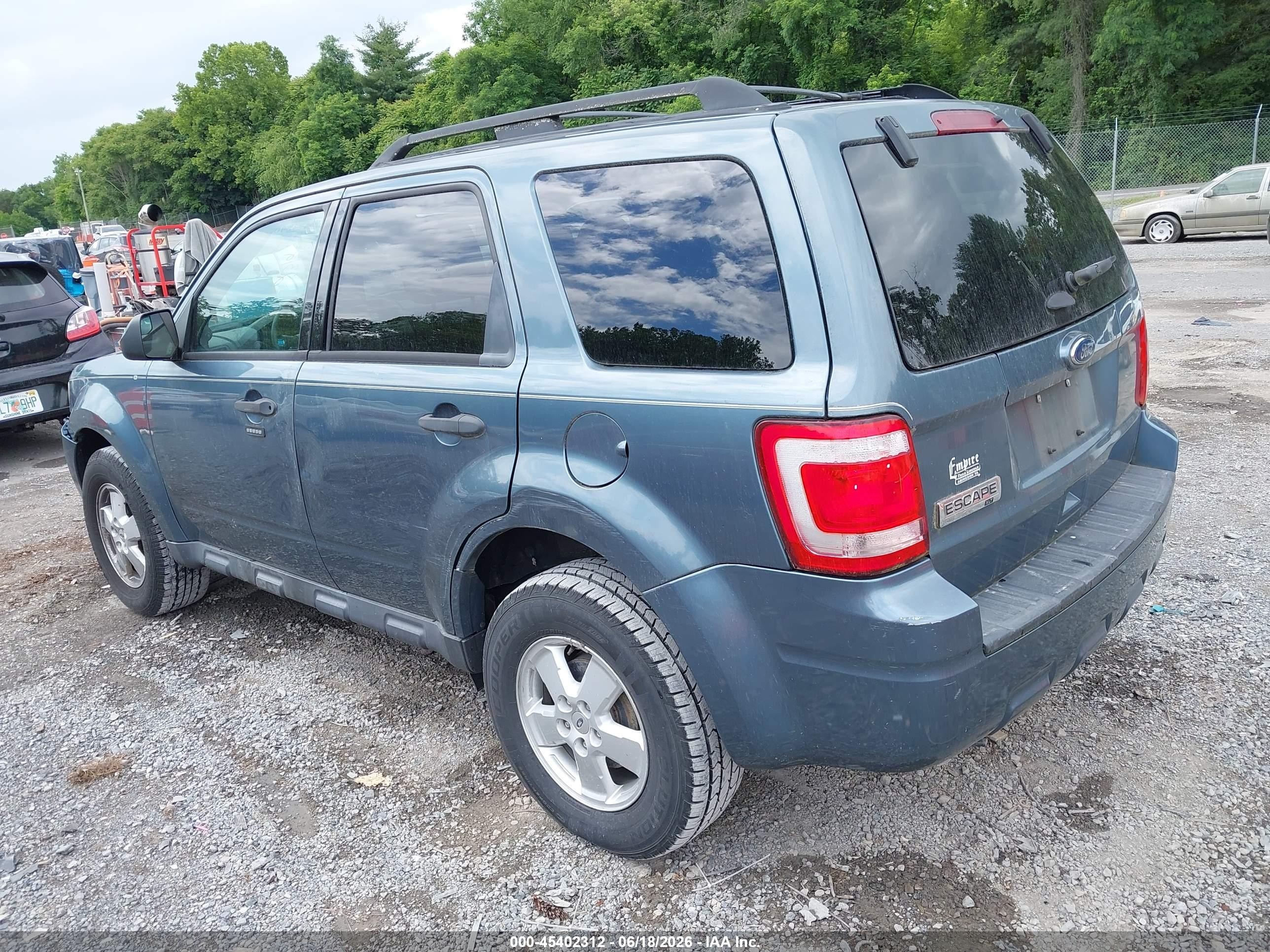 2012 Ford Escape Xlt Blue vin: 1FMCU0D72CKC63362