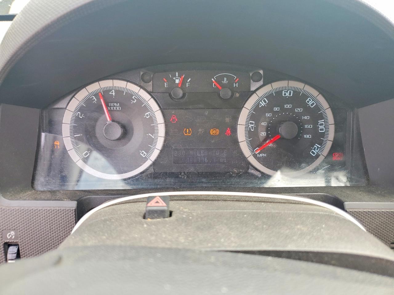 2010 Ford Escape Xlt Золотой vin: 1FMCU0D73AKA01847