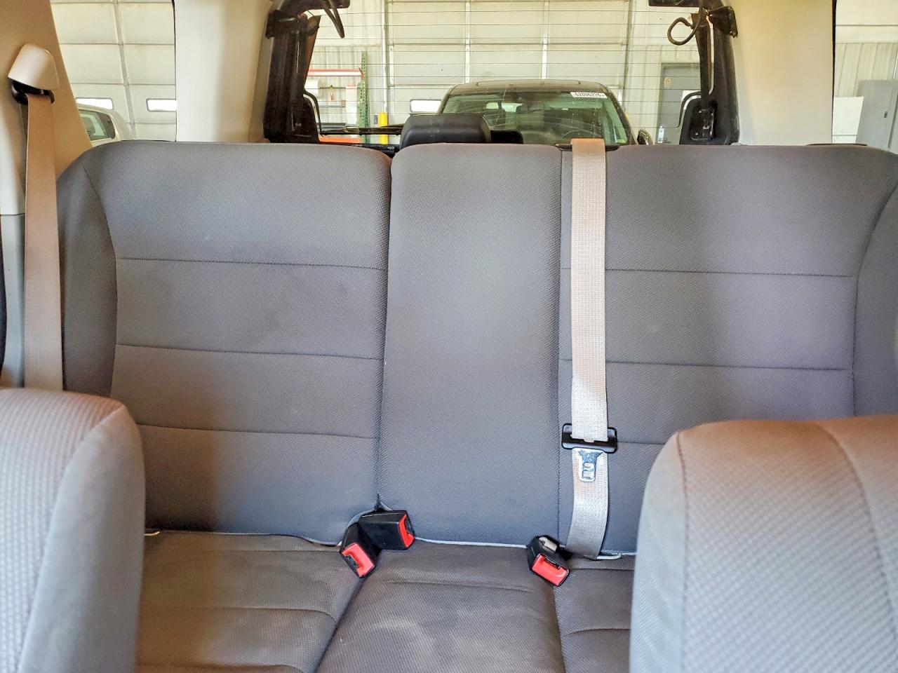 2010 Ford Escape Xlt White vin: 1FMCU0D73AKA33245