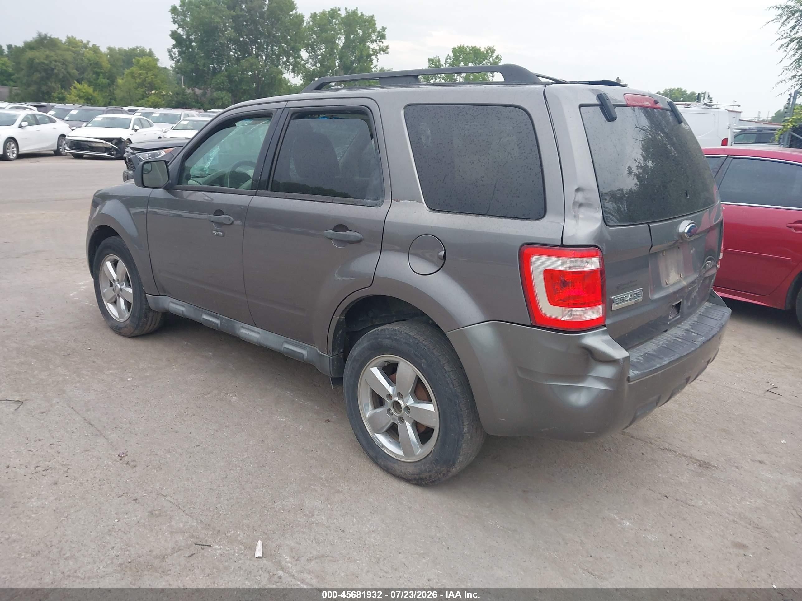 2010 Ford Escape Xlt Gray vin: 1FMCU0D73AKA33262