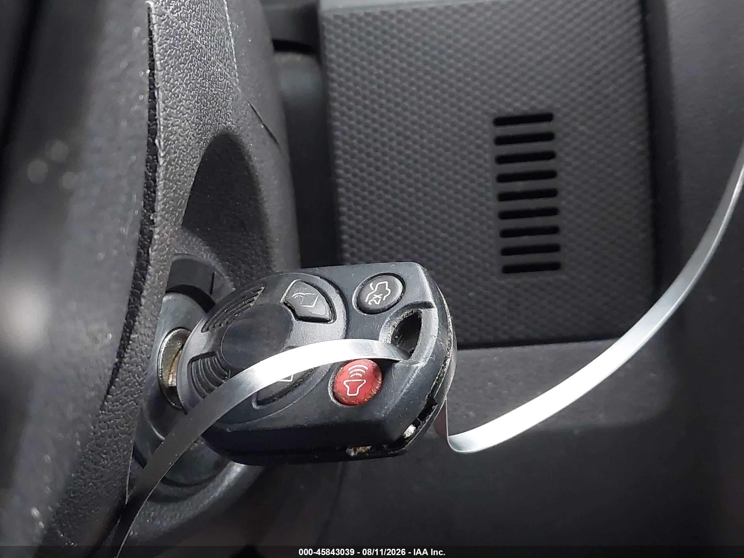 2010 Ford Escape Xlt Red vin: 1FMCU0D73AKA42138