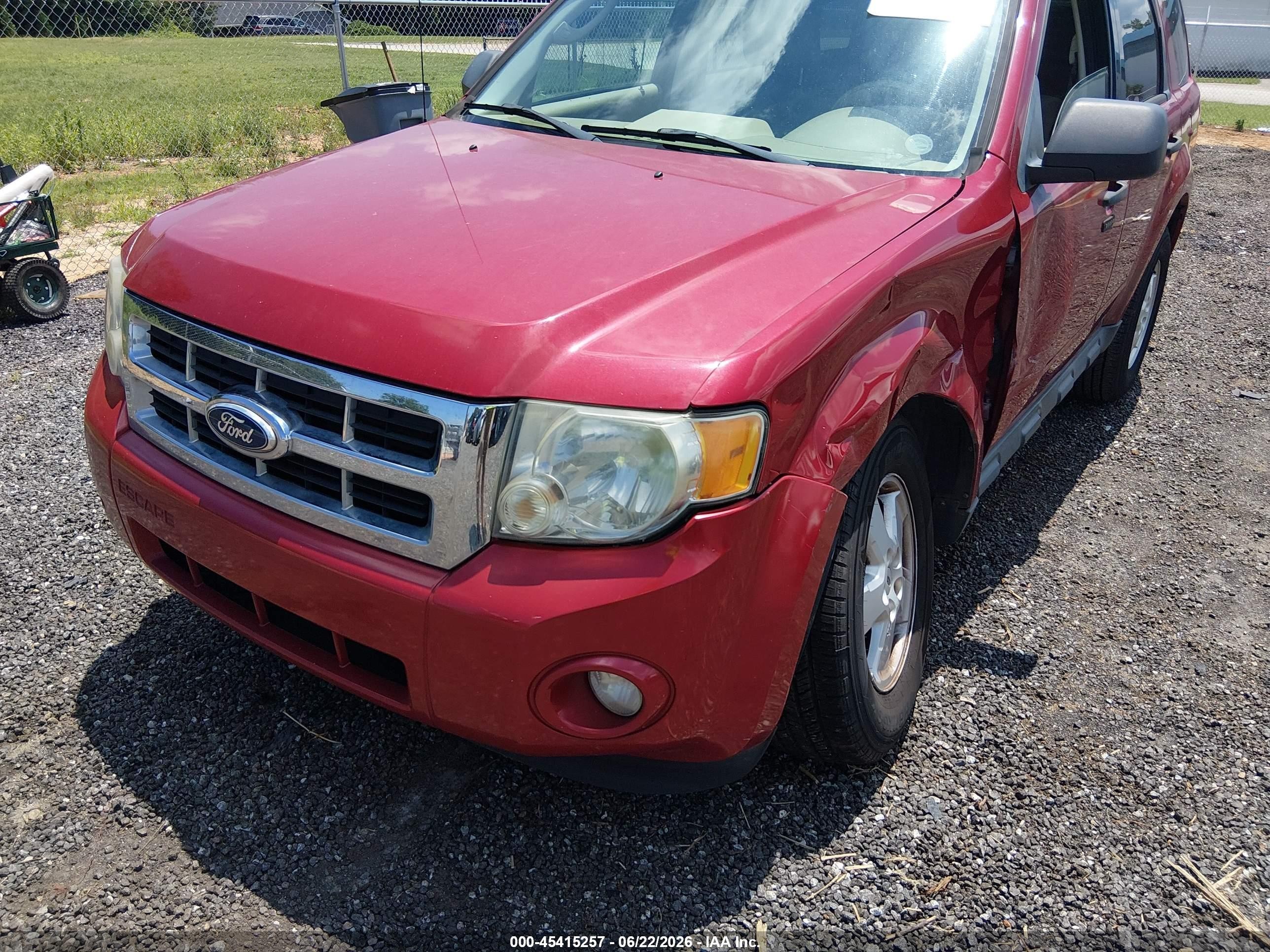 2010 Ford Escape Xlt Red vin: 1FMCU0D73AKA85913
