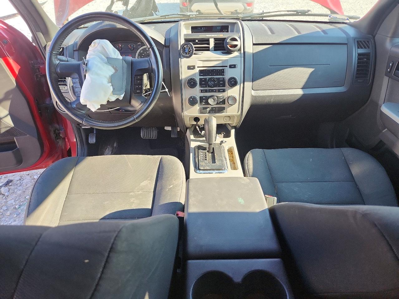 2010 Ford Escape Xlt Red vin: 1FMCU0D73AKD38941