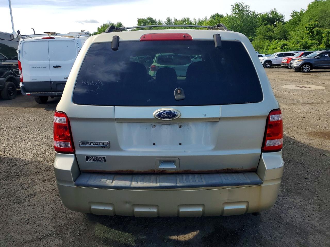 2011 Ford Escape Tan vin: 1FMCU0D73BKA01008