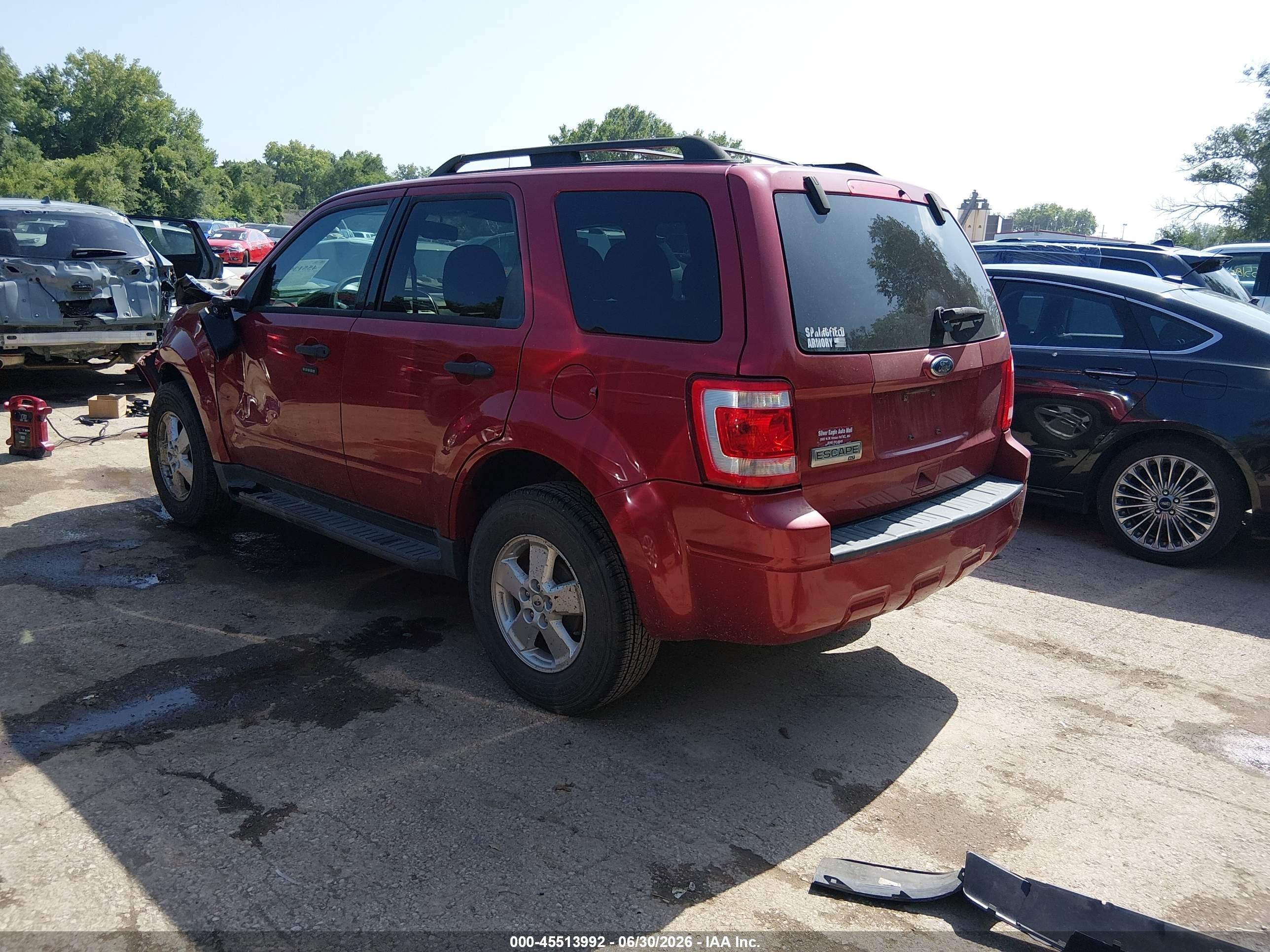 2011 Ford Escape Xlt Red vin: 1FMCU0D73BKA07763