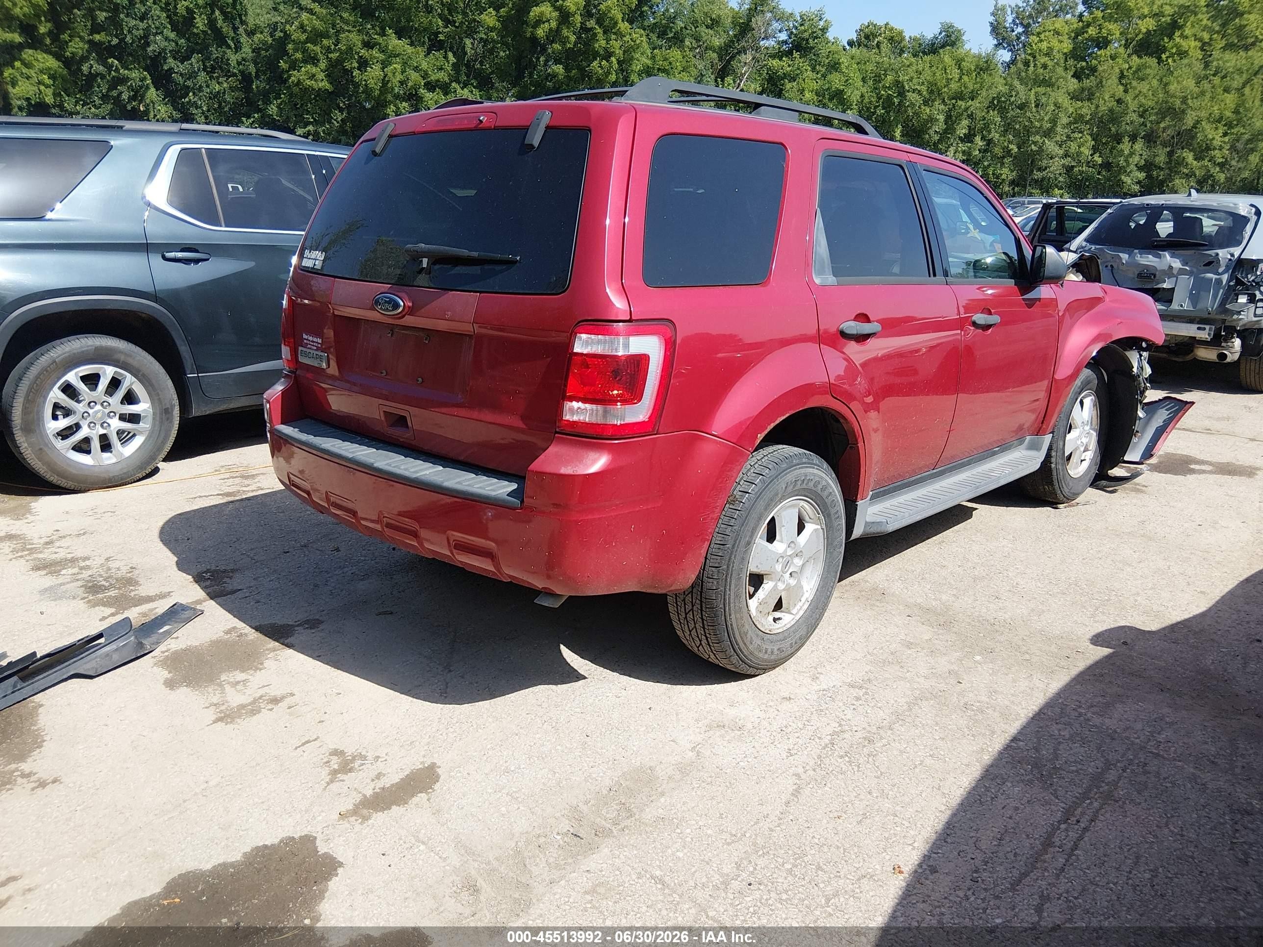 2011 Ford Escape Xlt Red vin: 1FMCU0D73BKA07763