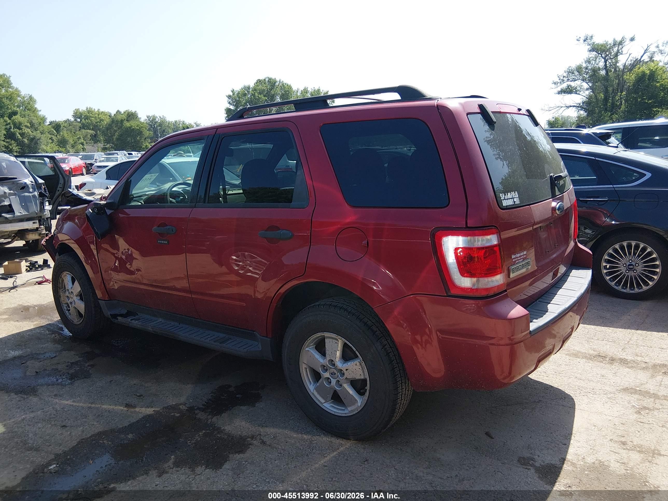 2011 Ford Escape Xlt Red vin: 1FMCU0D73BKA07763