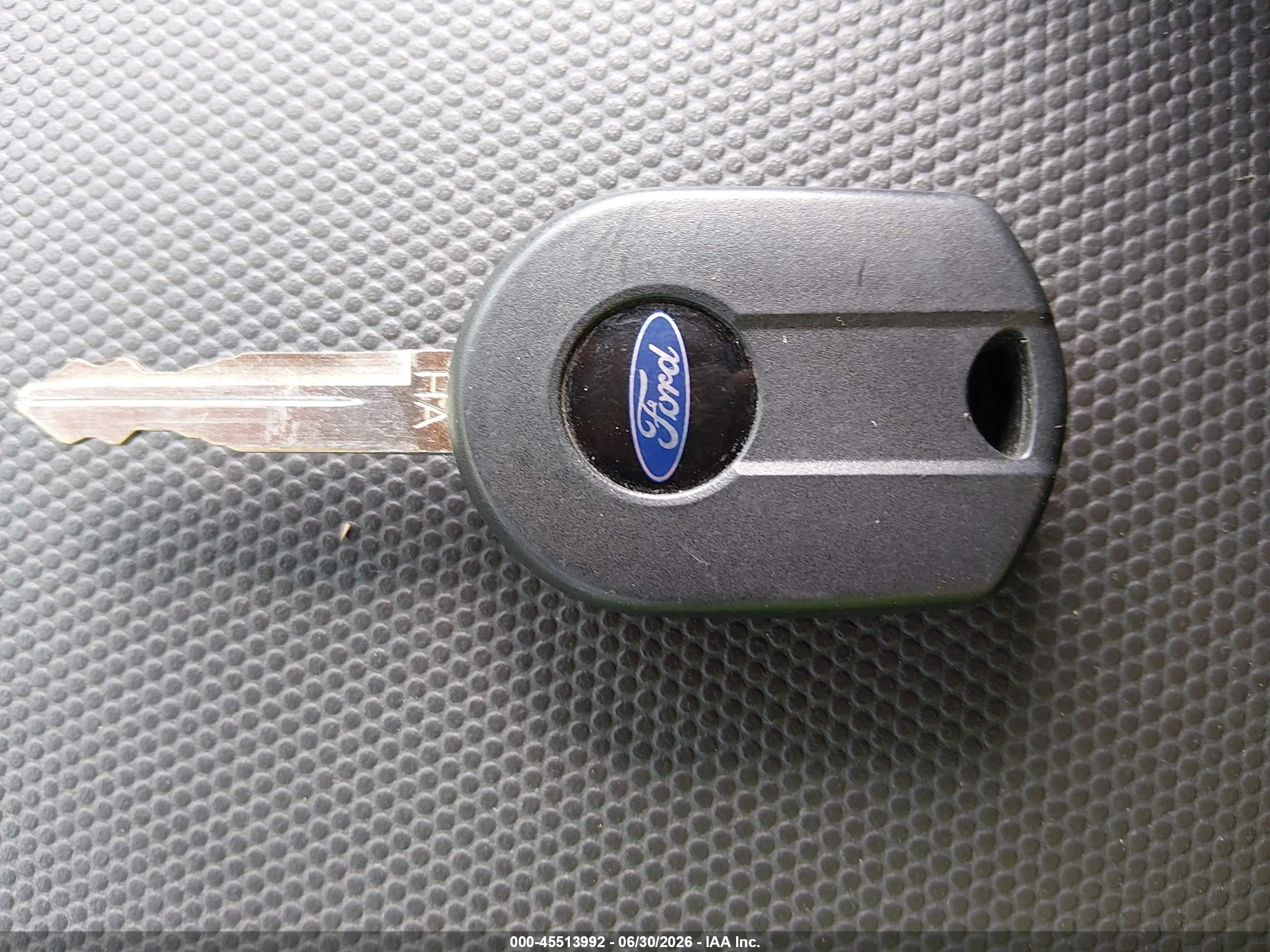 2011 Ford Escape Xlt Red vin: 1FMCU0D73BKA07763