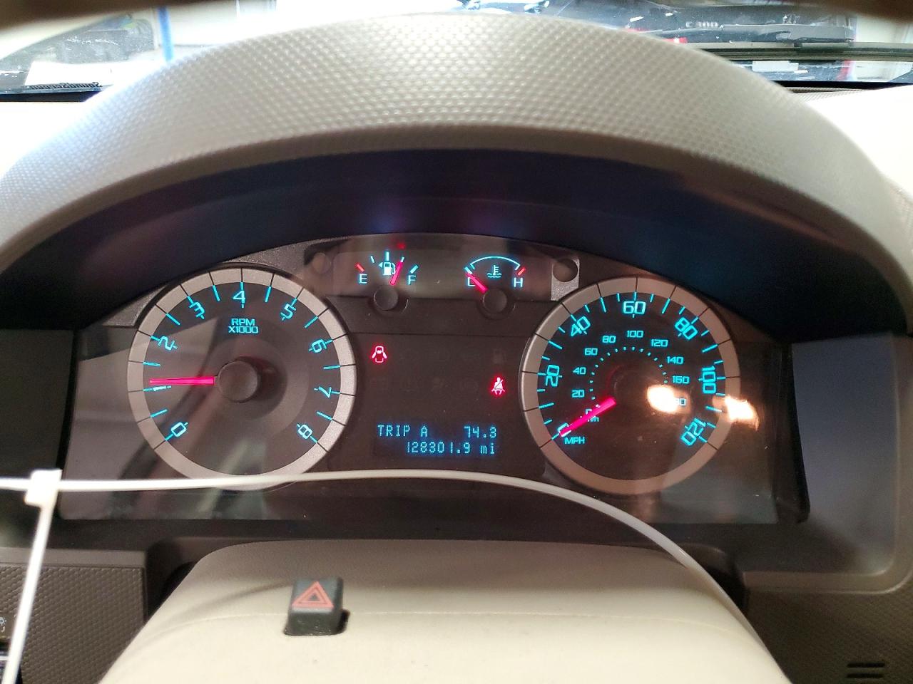 2011 Ford Escape Xlt White vin: 1FMCU0D73BKA37071