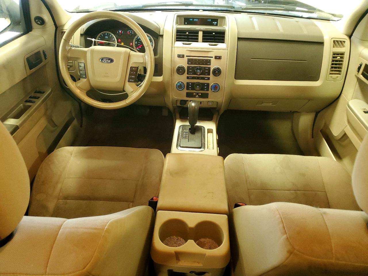 2011 Ford Escape Xlt White vin: 1FMCU0D73BKA37071
