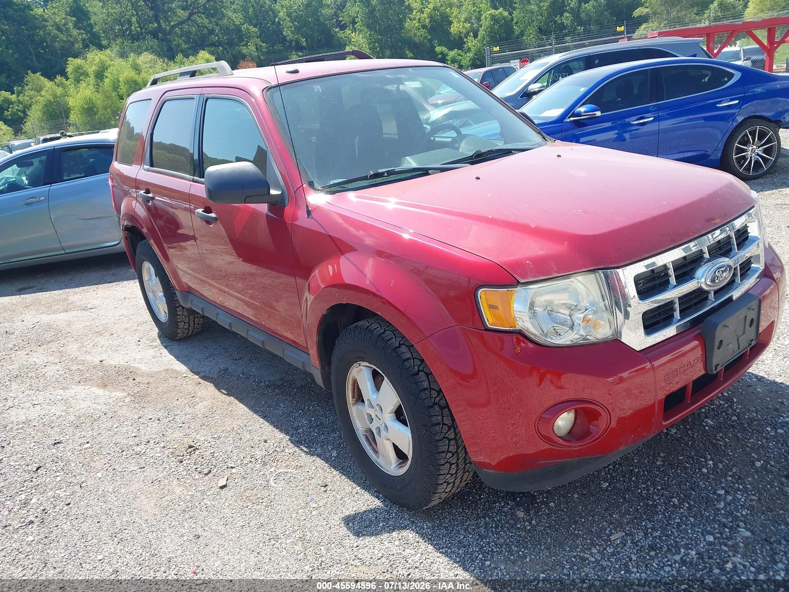 2011 Ford Escape Xlt Red vin: 1FMCU0D73BKA43369