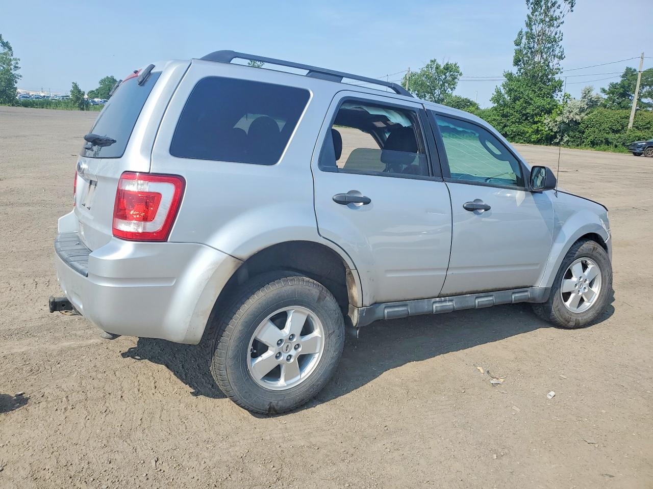 2011 Ford Escape Xlt Серебряный vin: 1FMCU0D73BKB39843