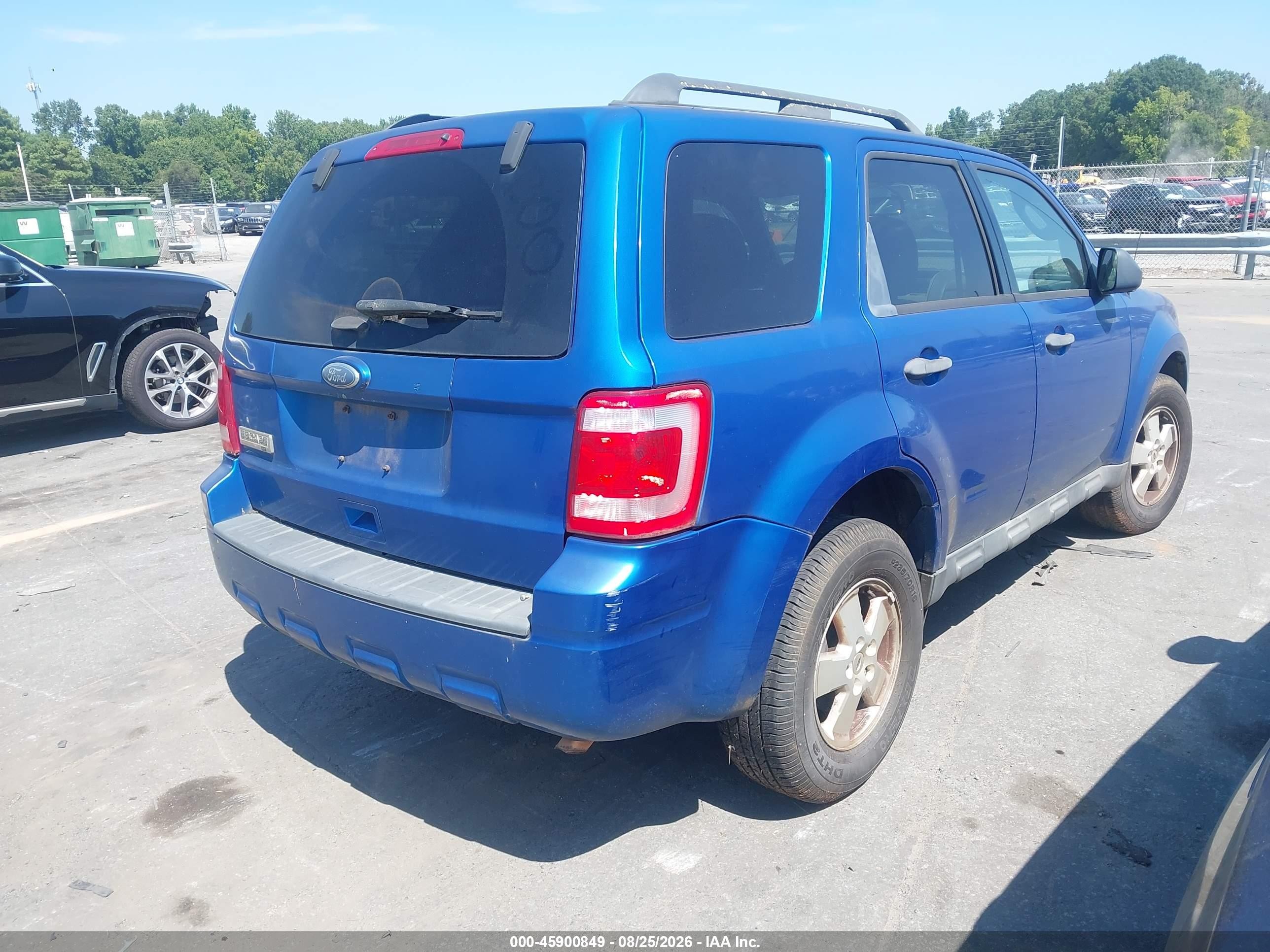 2011 Ford Escape Xlt Синий vin: 1FMCU0D73BKB54150