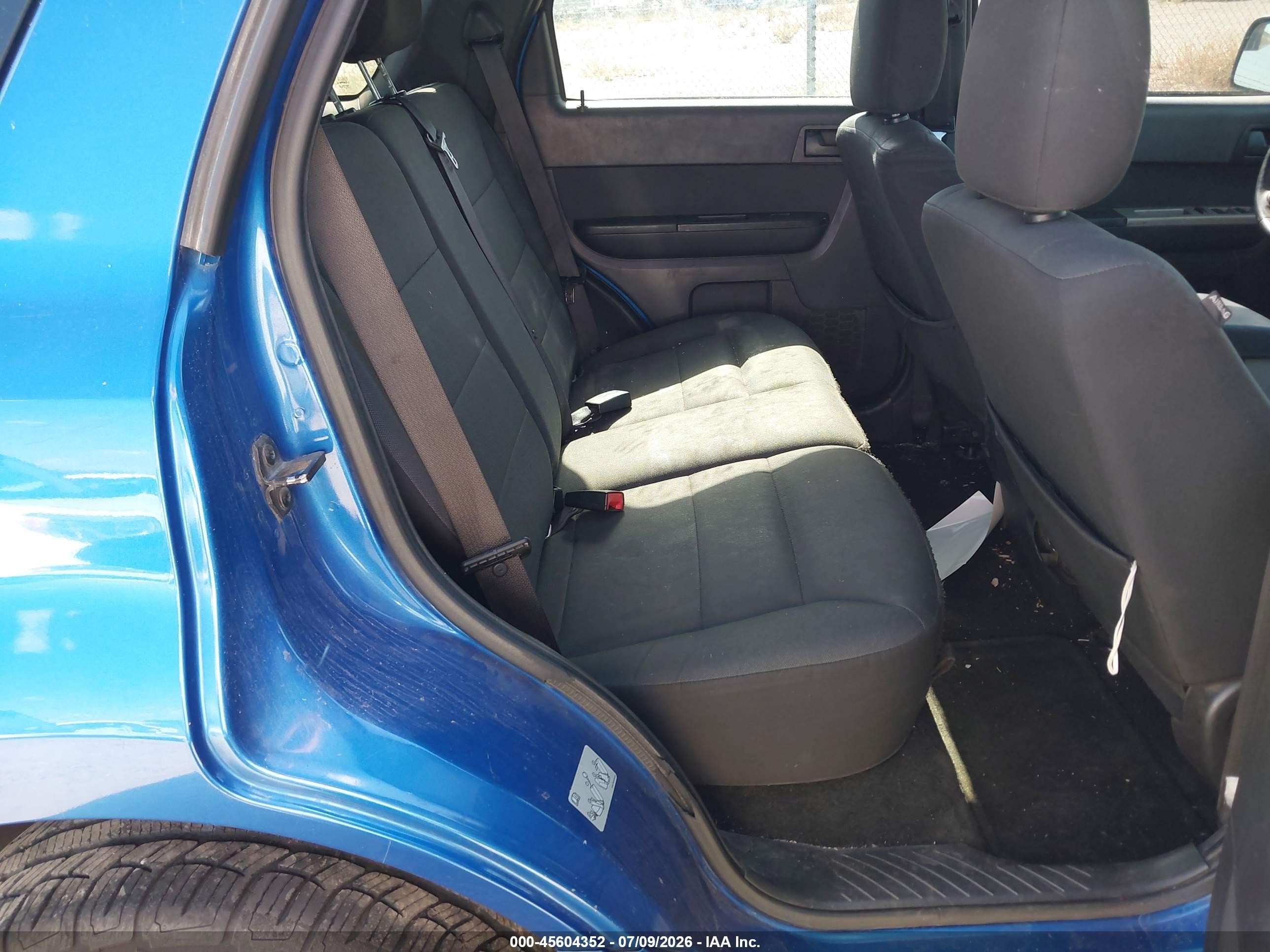 2011 Ford Escape Xlt Blue vin: 1FMCU0D73BKB66721