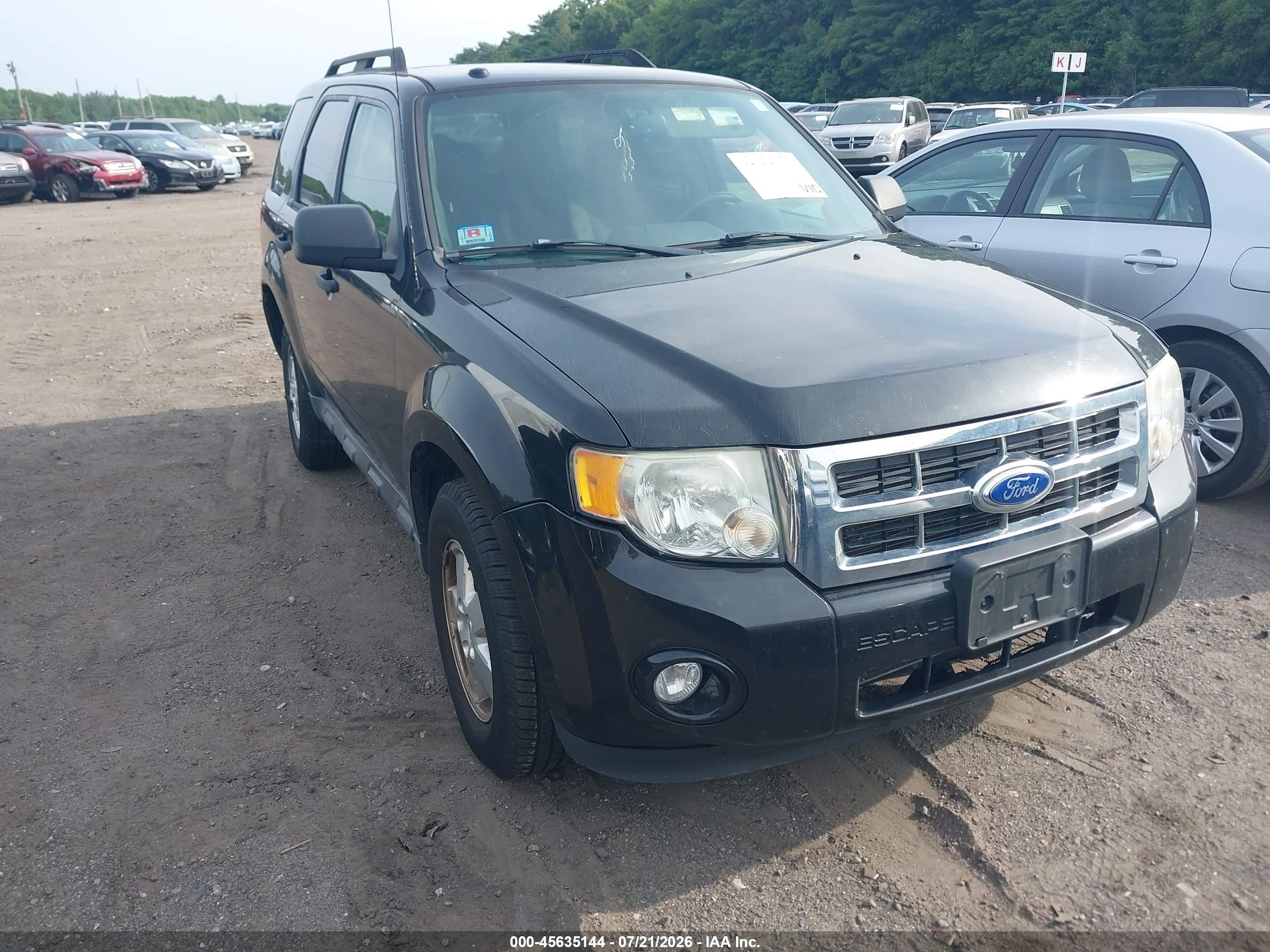2011 Ford Escape Xlt Черный vin: 1FMCU0D73BKC01158