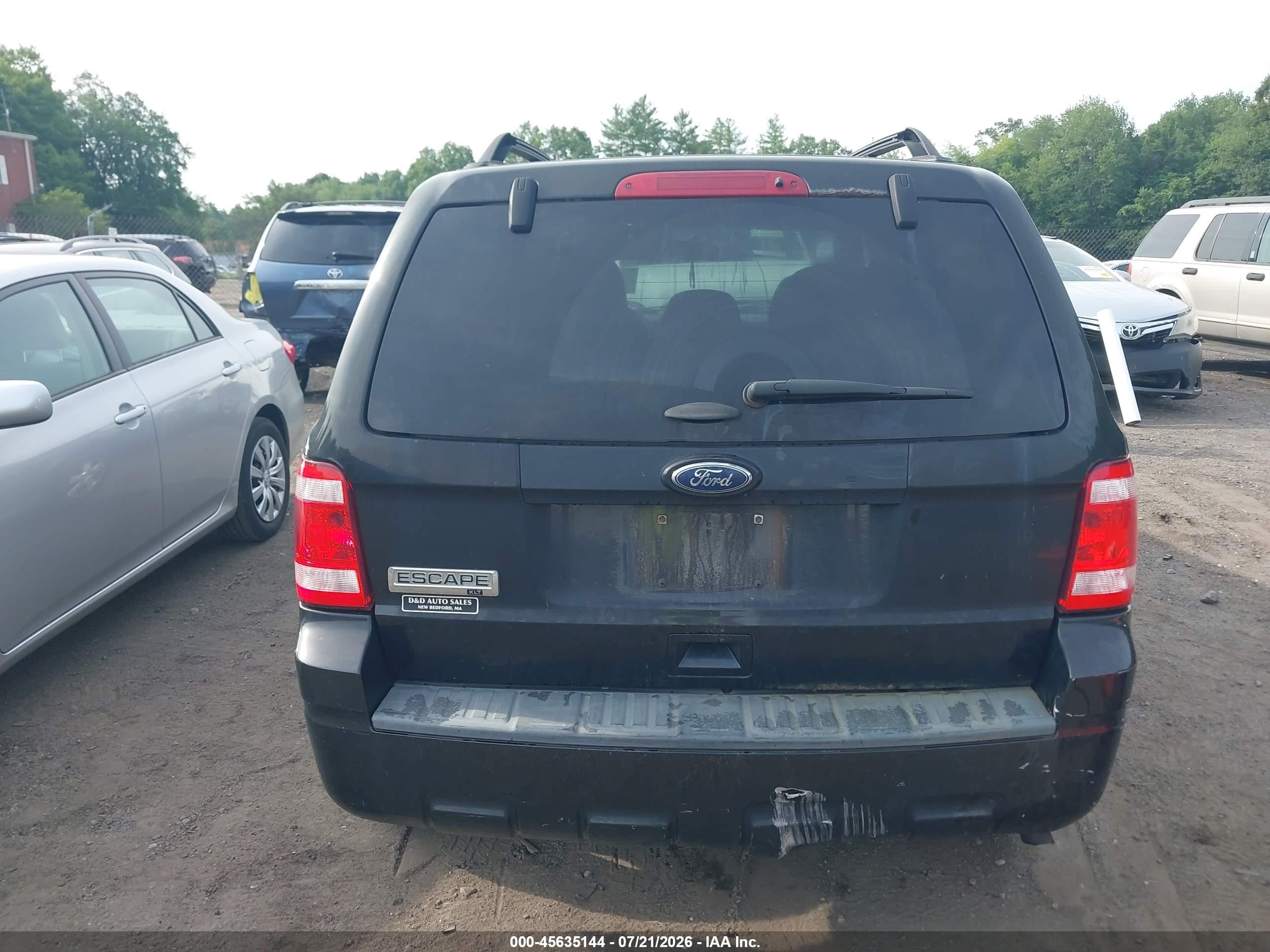 2011 Ford Escape Xlt Черный vin: 1FMCU0D73BKC01158
