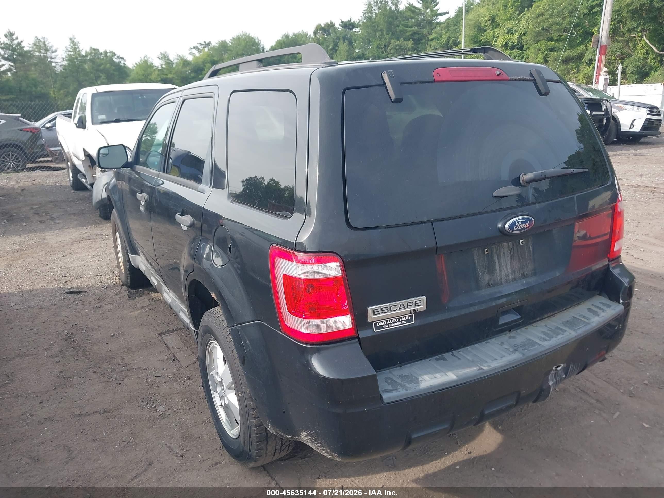 2011 Ford Escape Xlt Черный vin: 1FMCU0D73BKC01158