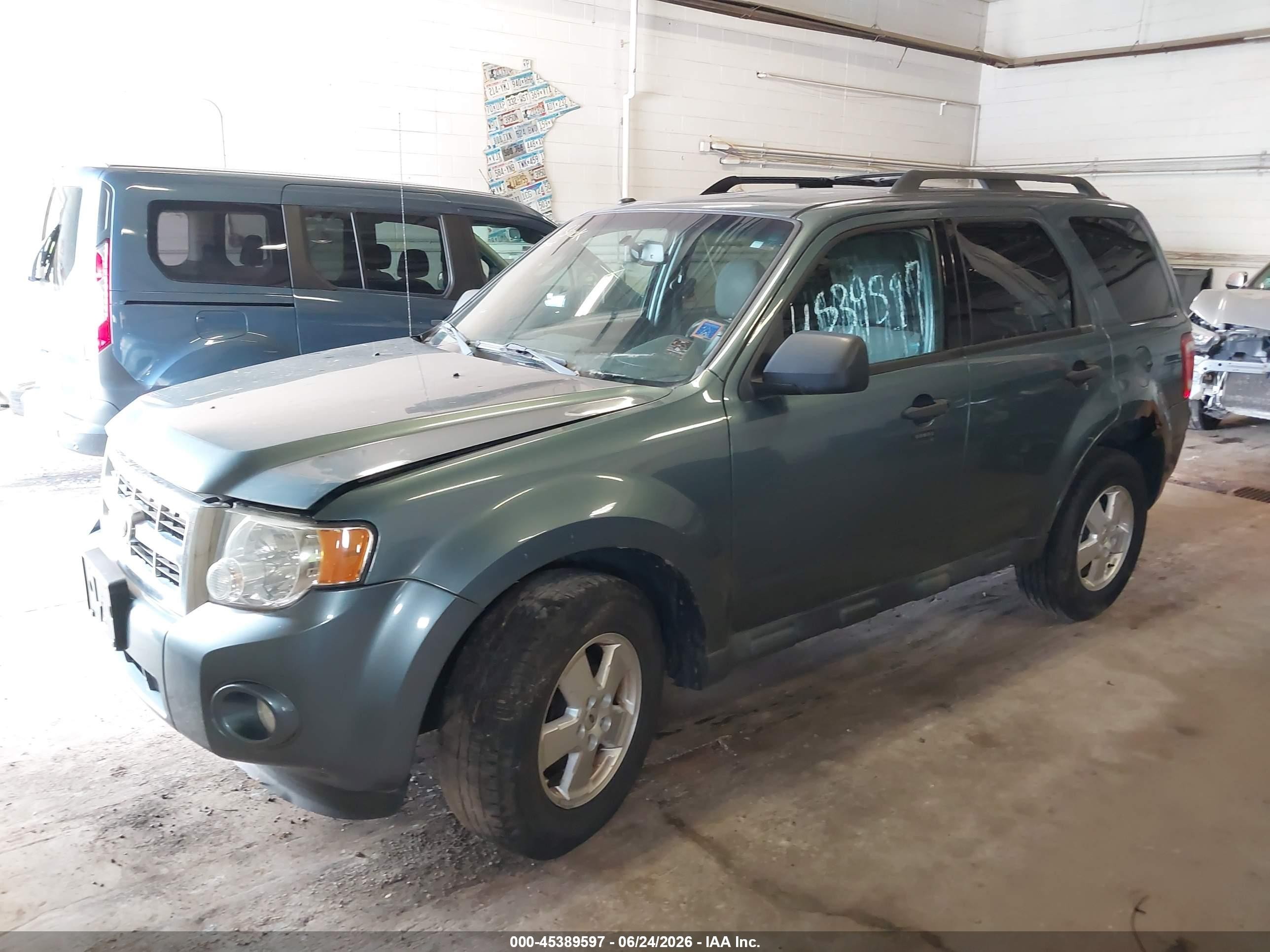 2011 Ford Escape Xlt Green vin: 1FMCU0D73BKC29915