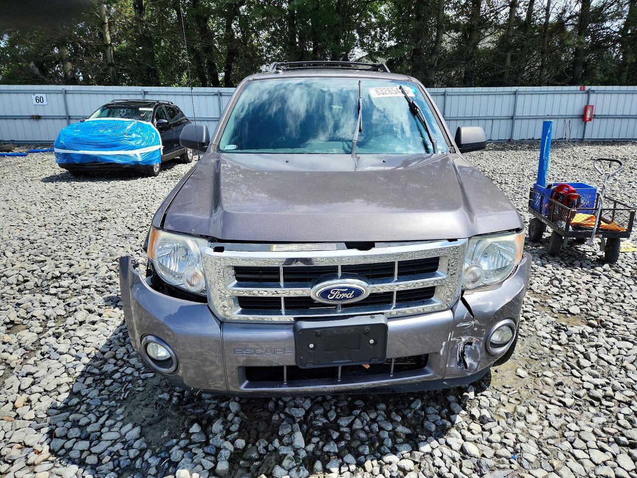 2011 Ford Escape Xlt Gray vin: 1FMCU0D73BKC39649
