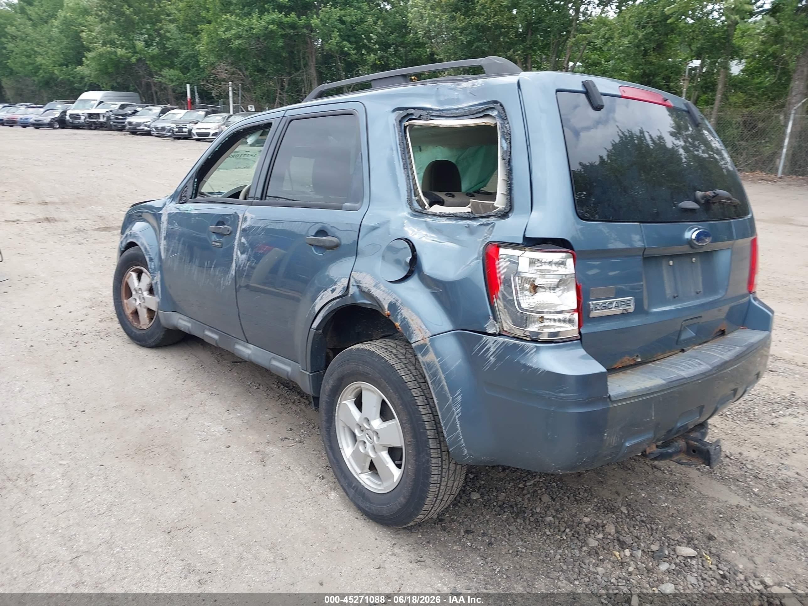 2011 Ford Escape Xlt Blue vin: 1FMCU0D73BKC47492