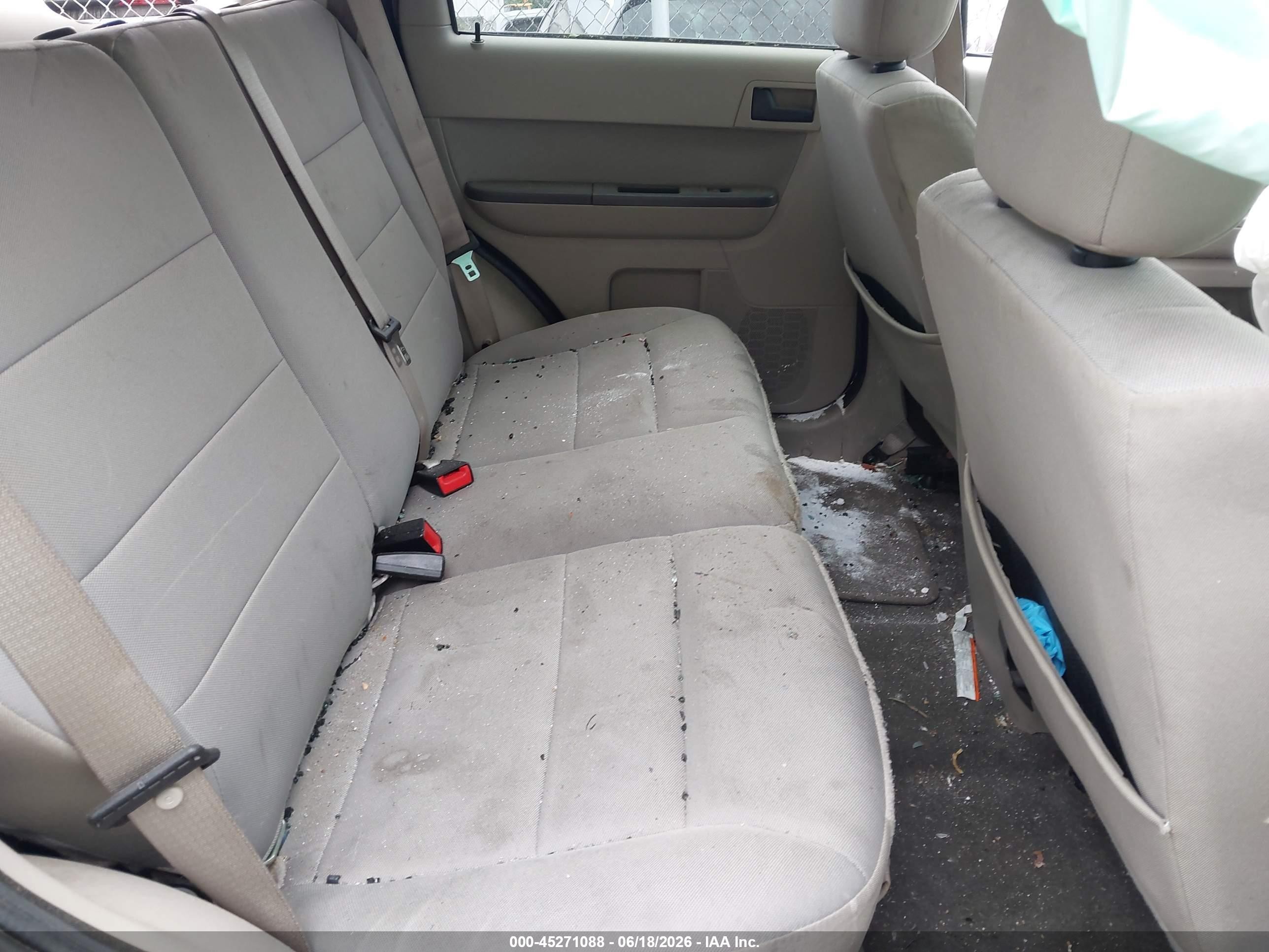 2011 Ford Escape Xlt Blue vin: 1FMCU0D73BKC47492