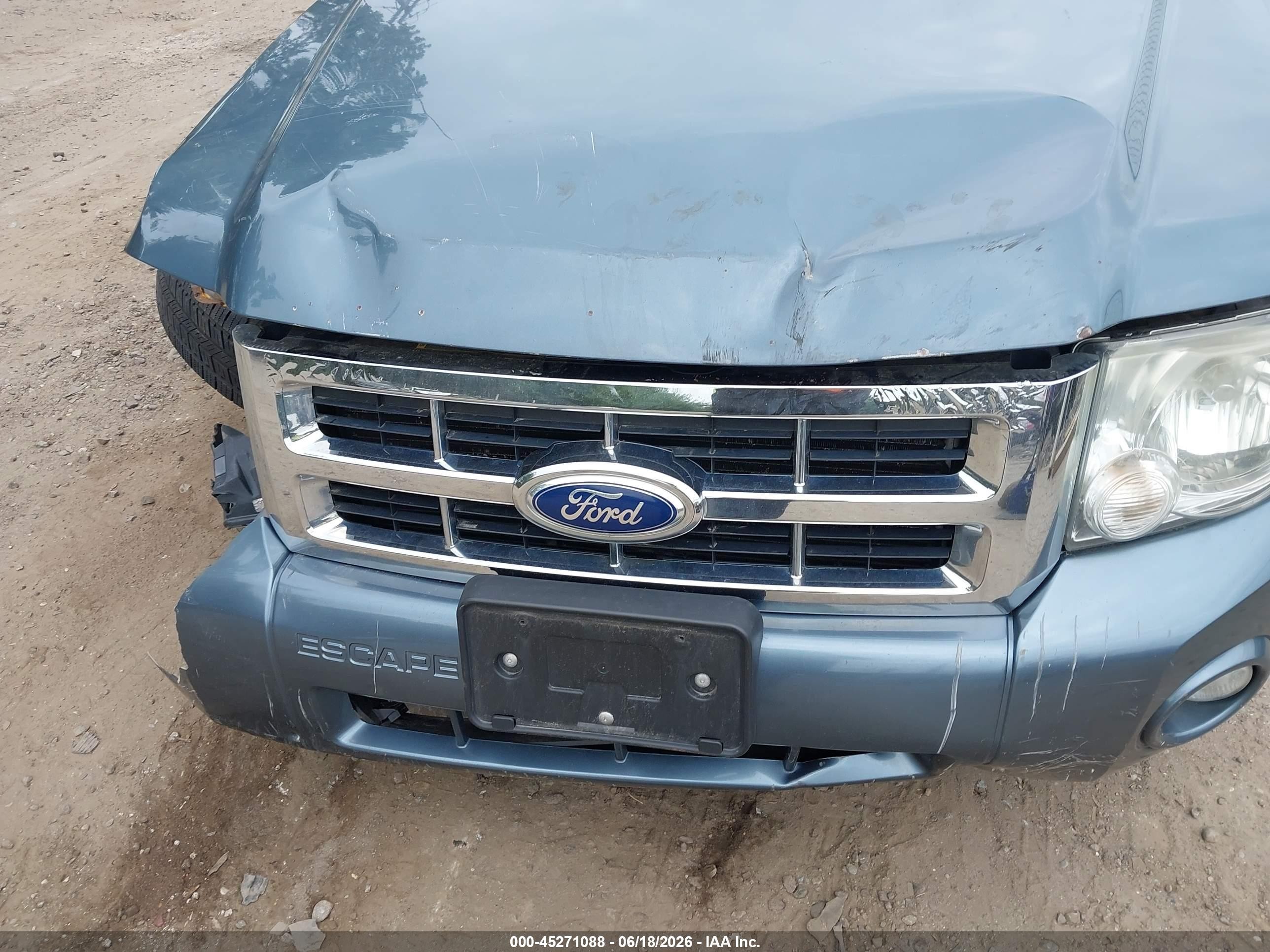2011 Ford Escape Xlt Blue vin: 1FMCU0D73BKC47492