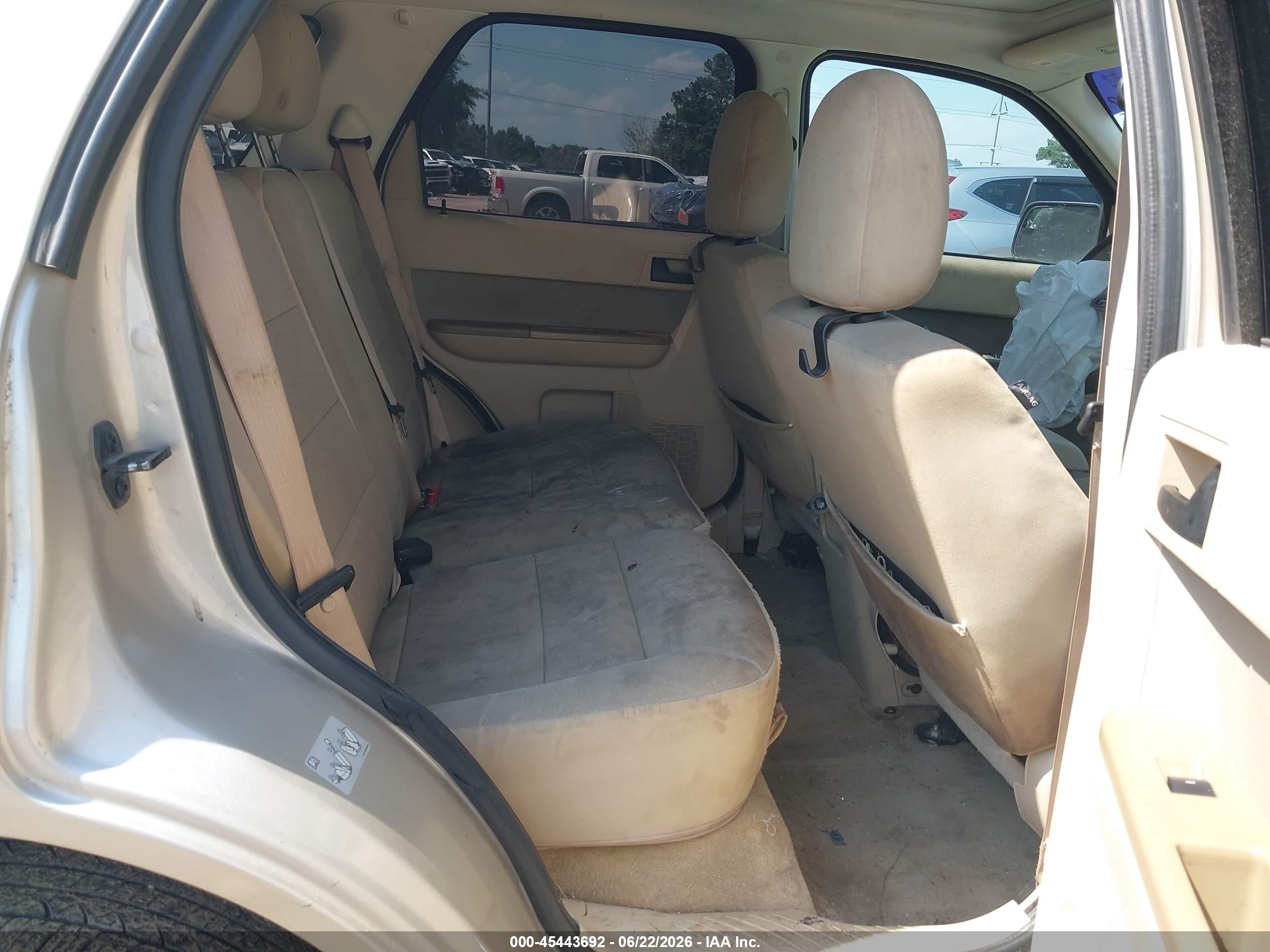 2012 Ford Escape Xlt Tan vin: 1FMCU0D73CKB53615