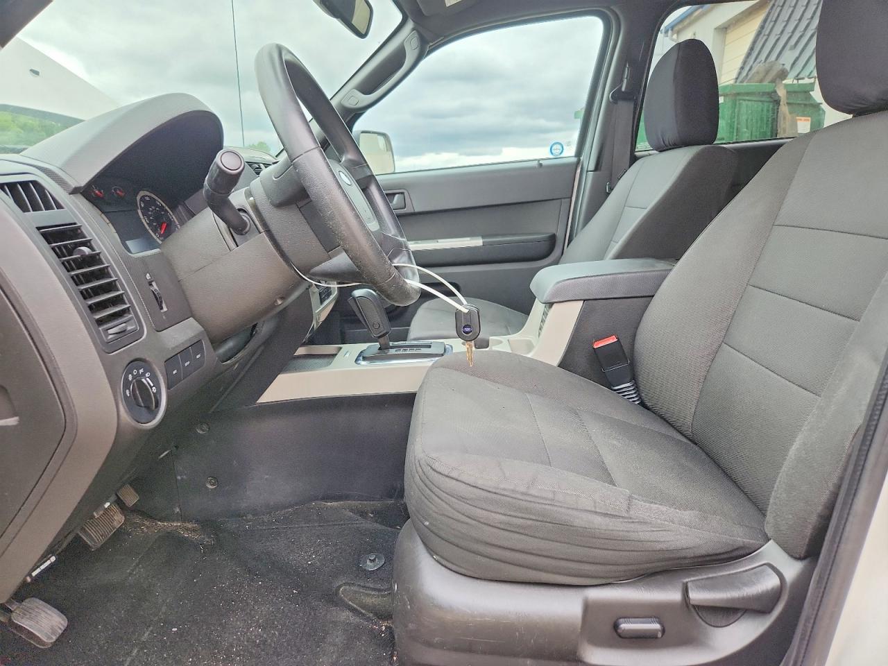 2012 Ford Escape Xlt White vin: 1FMCU0D73CKB96903