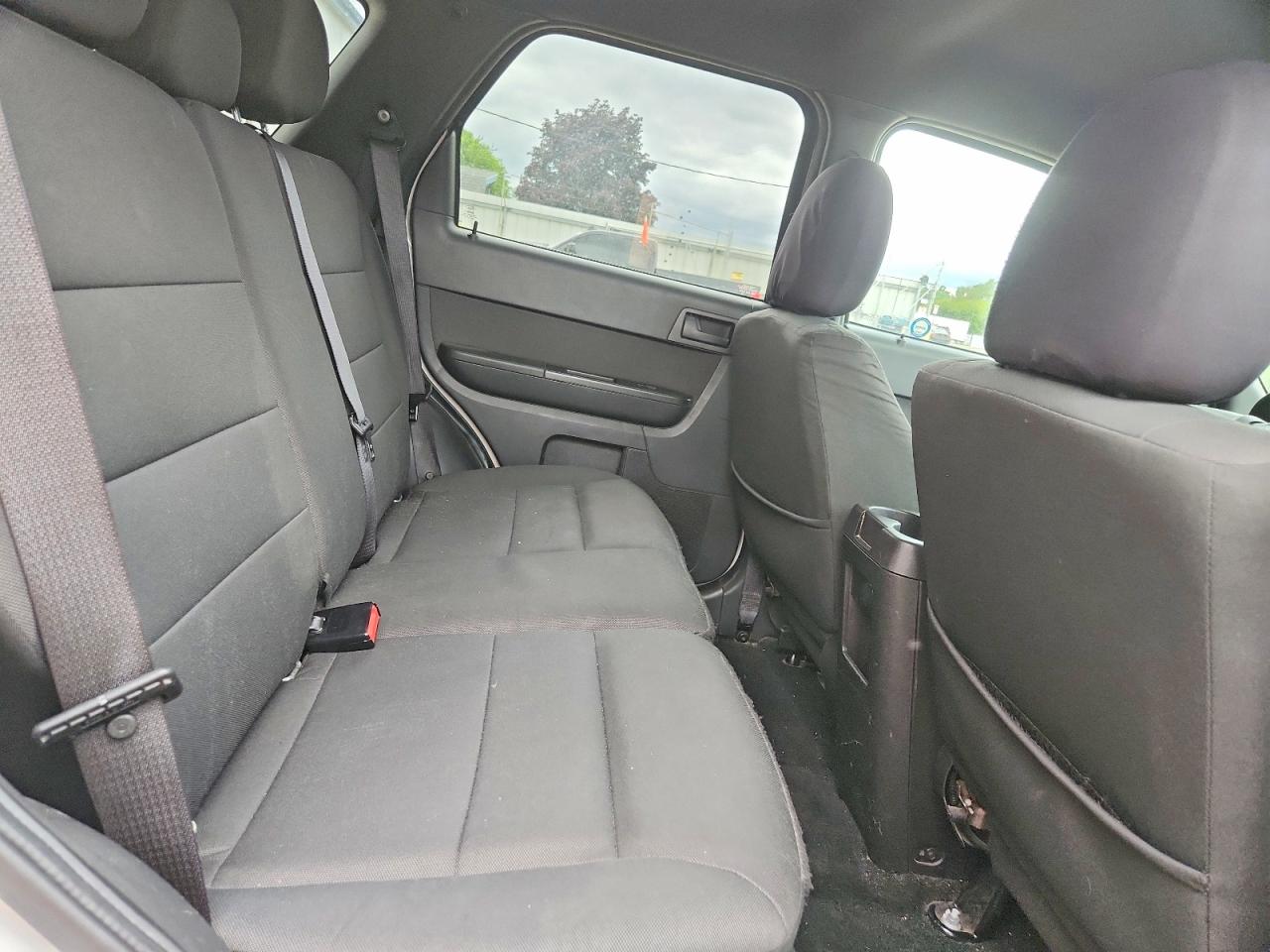 2012 Ford Escape Xlt White vin: 1FMCU0D73CKB96903