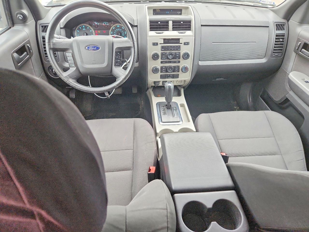 2012 Ford Escape Xlt White vin: 1FMCU0D73CKB96903