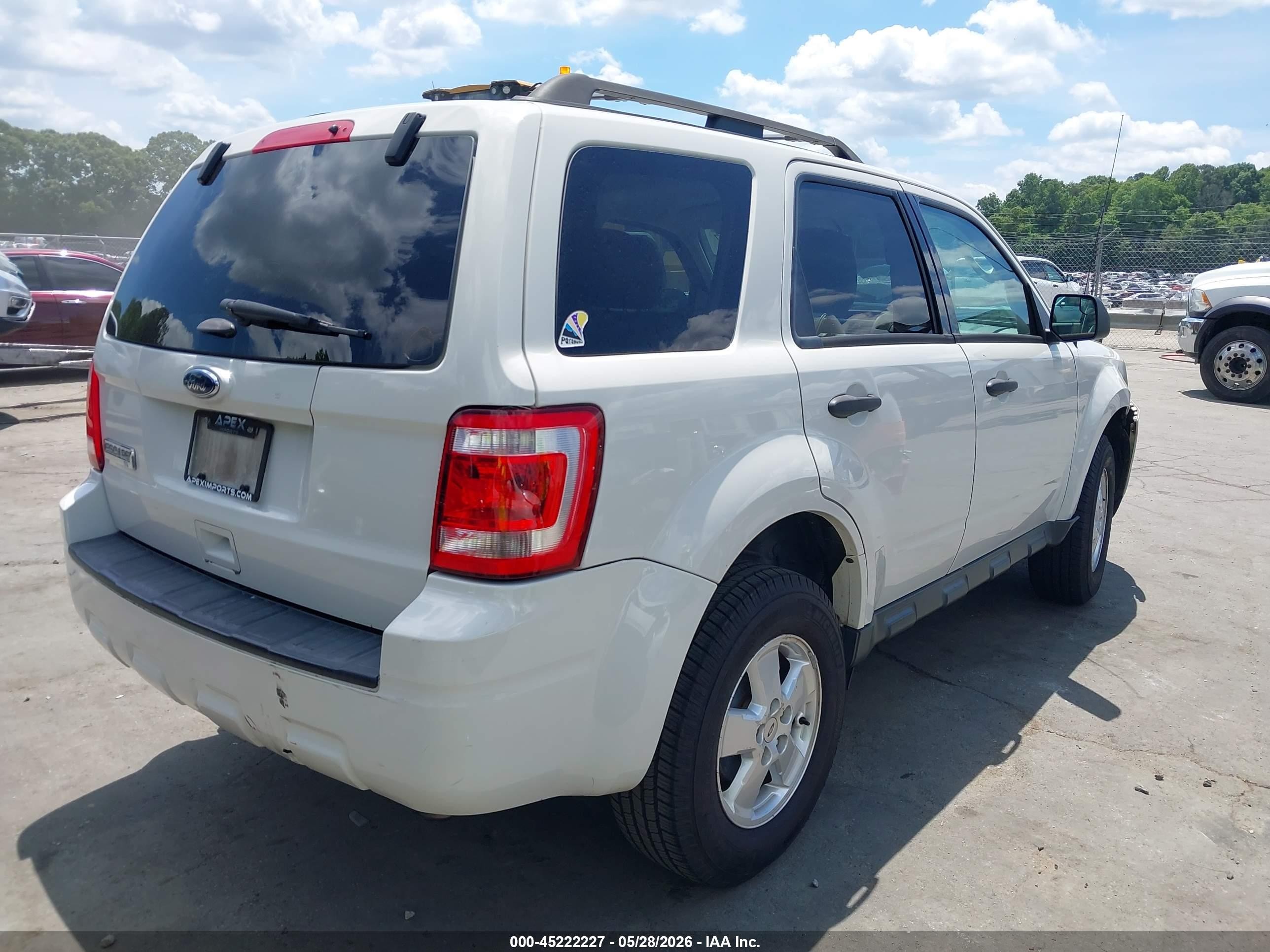 2012 Ford Escape Xlt Белый vin: 1FMCU0D73CKC57750