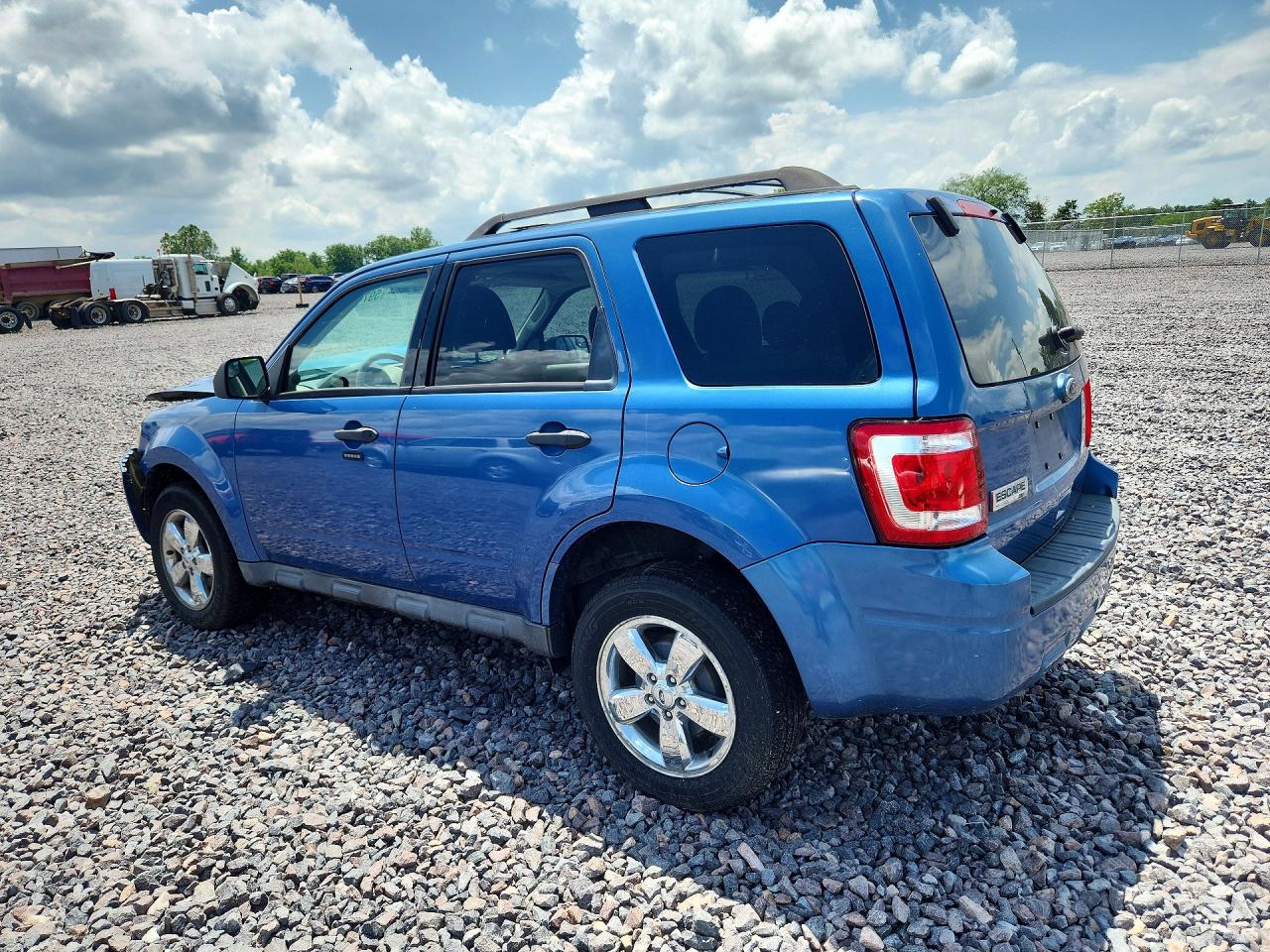 2010 Ford Escape Xlt Синий vin: 1FMCU0D74AKA31682