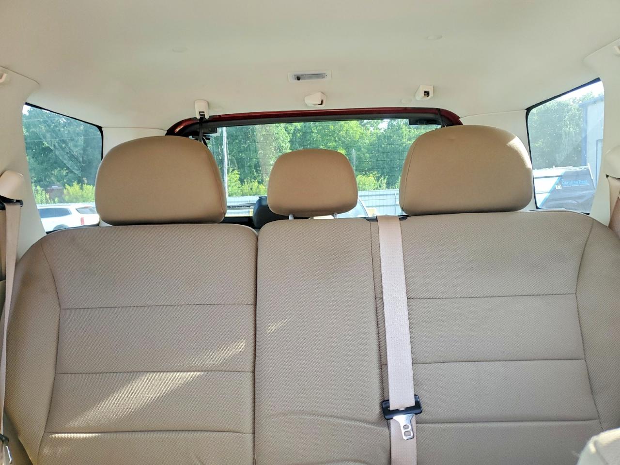 2010 Ford Escape Xlt Red vin: 1FMCU0D74AKB11404
