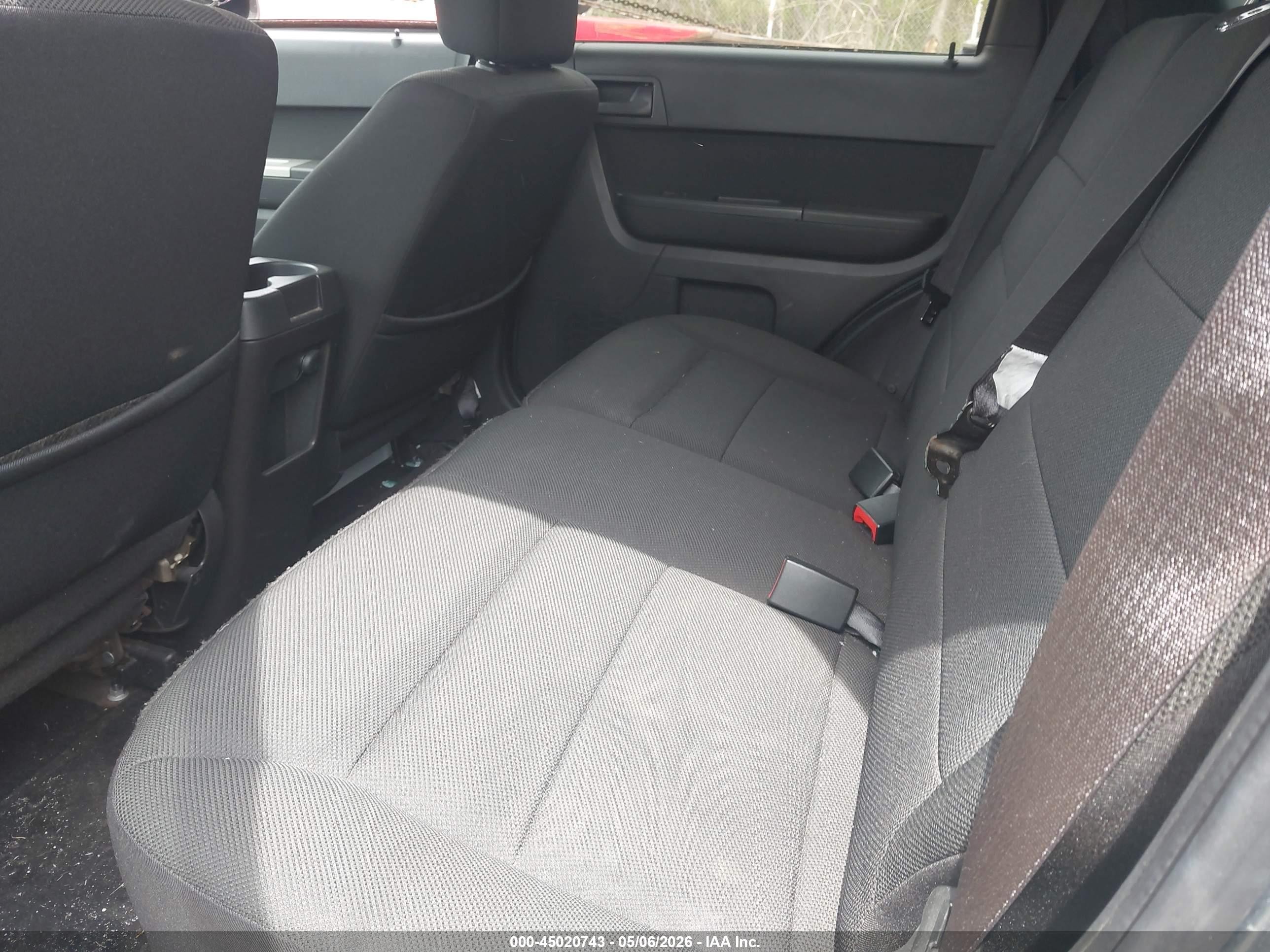 2010 Ford Escape Xlt Blue vin: 1FMCU0D74AKB62871