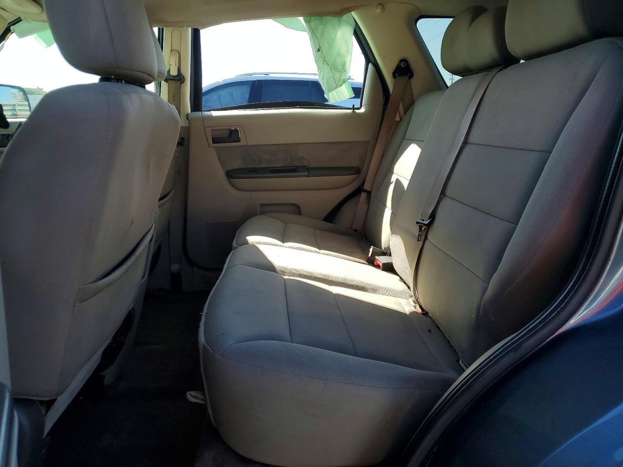 2010 Ford Escape Xlt Blue vin: 1FMCU0D74AKB79119