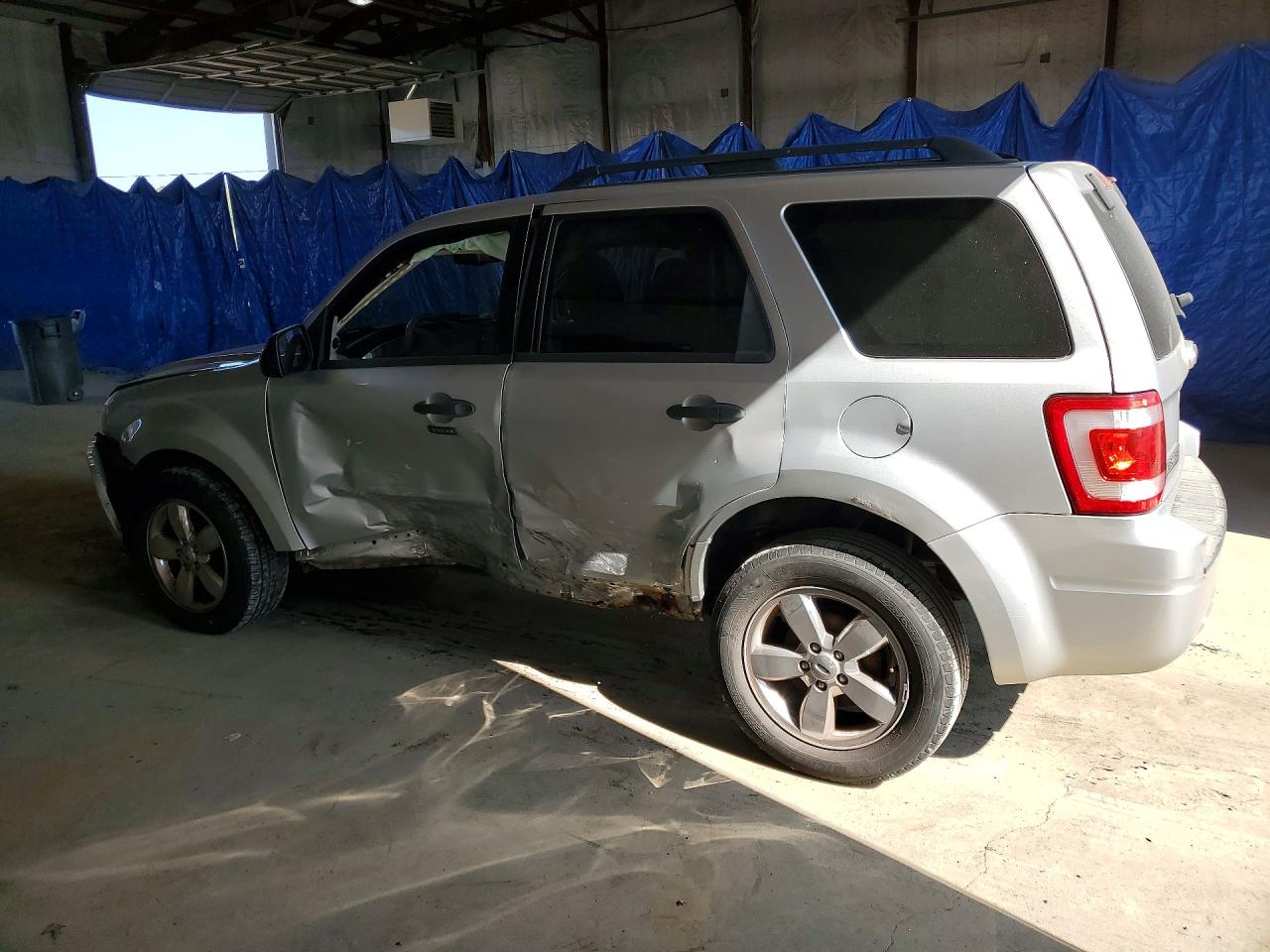 2010 Ford Escape Xlt Silver vin: 1FMCU0D74AKD44439